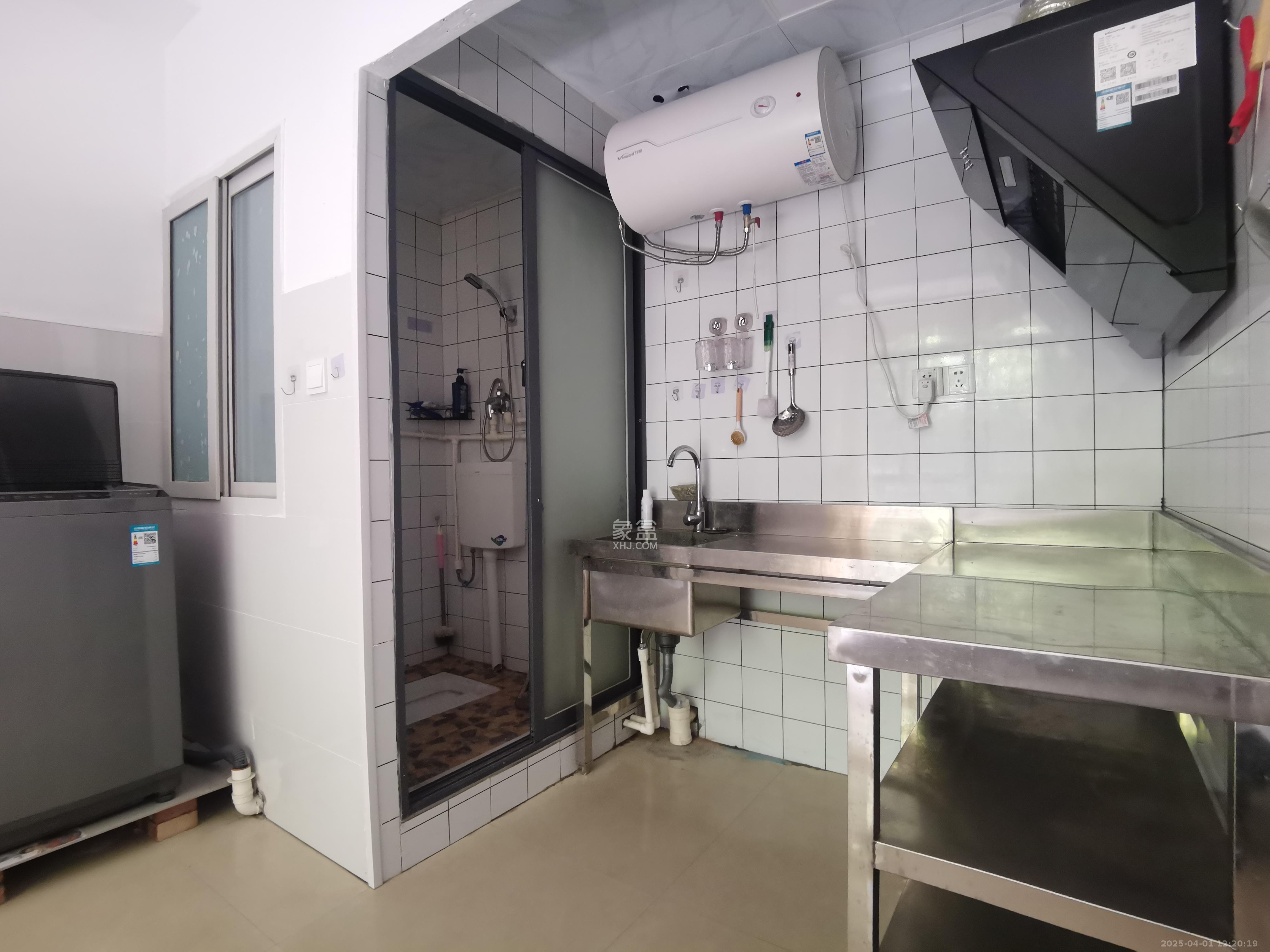 花桥钢材市场(花桥小区) 1室1厅1卫 1000.0元/月 花桥钢材市场(花桥小区) 1室1厅1卫 1000.0元/月室内图