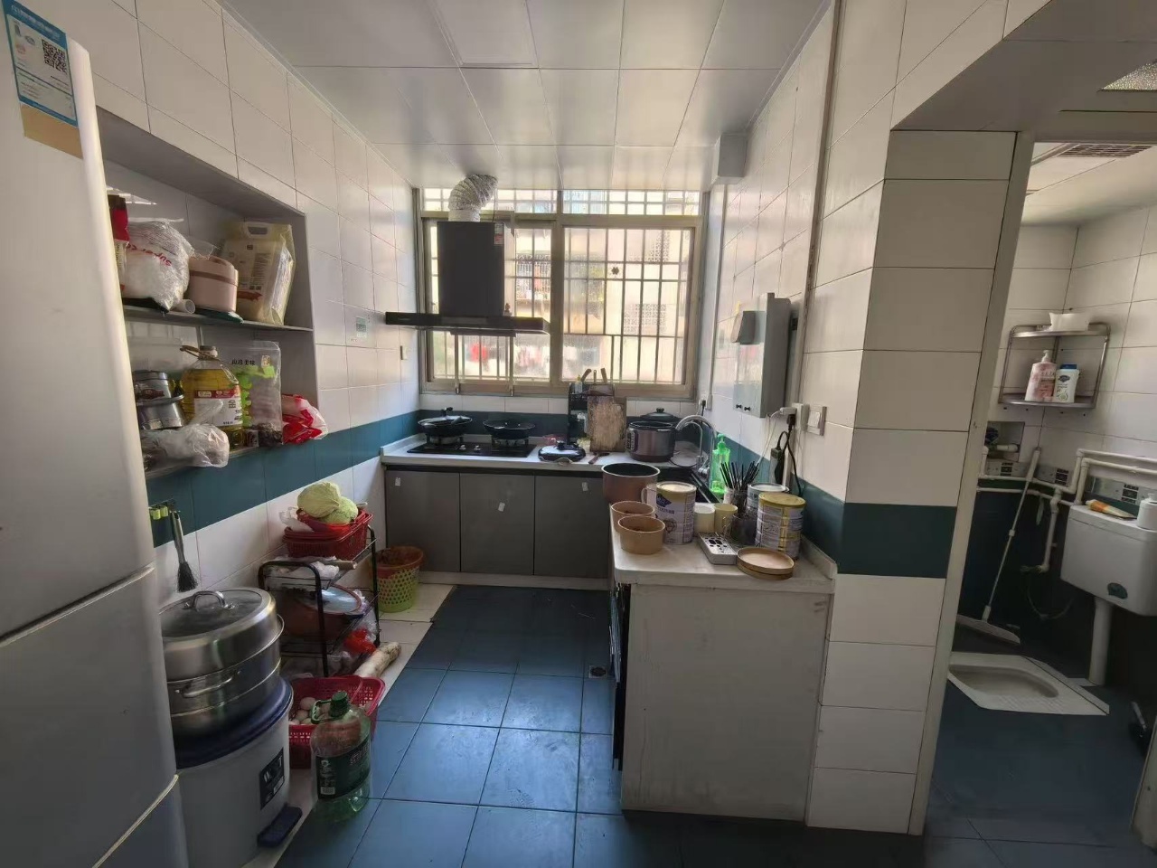 佳宏小区 3室2厅1卫 49.8万 佳宏小区 3室2厅1卫 49.8万客厅