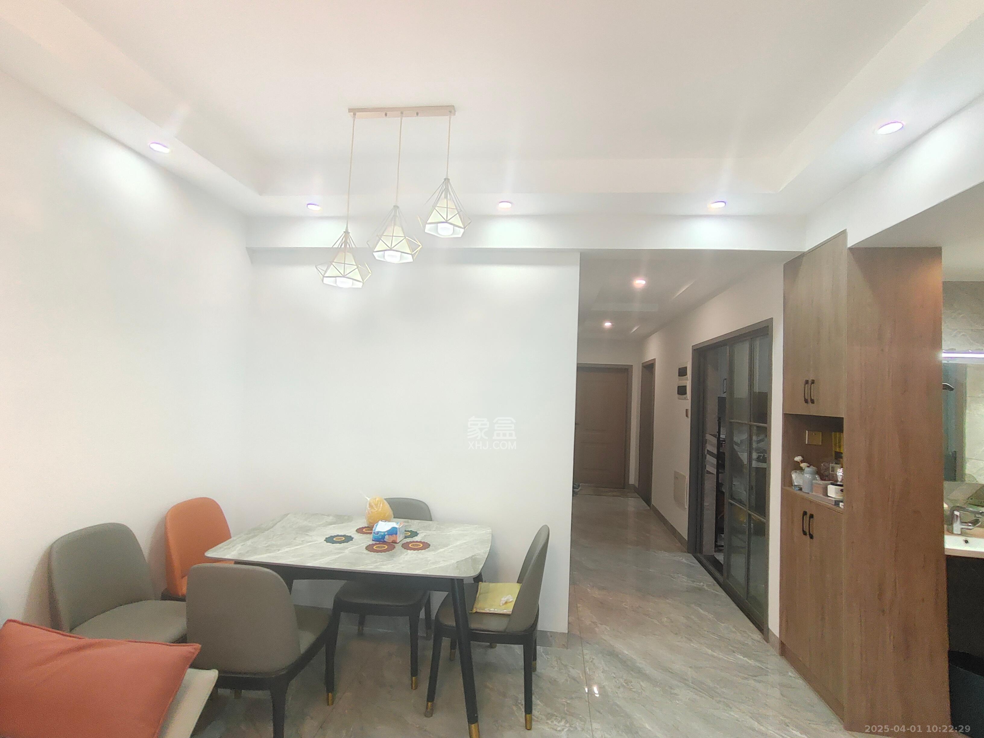 福天星中心（福天星雅苑）  3室2厅1卫    2600.0元/月室内图