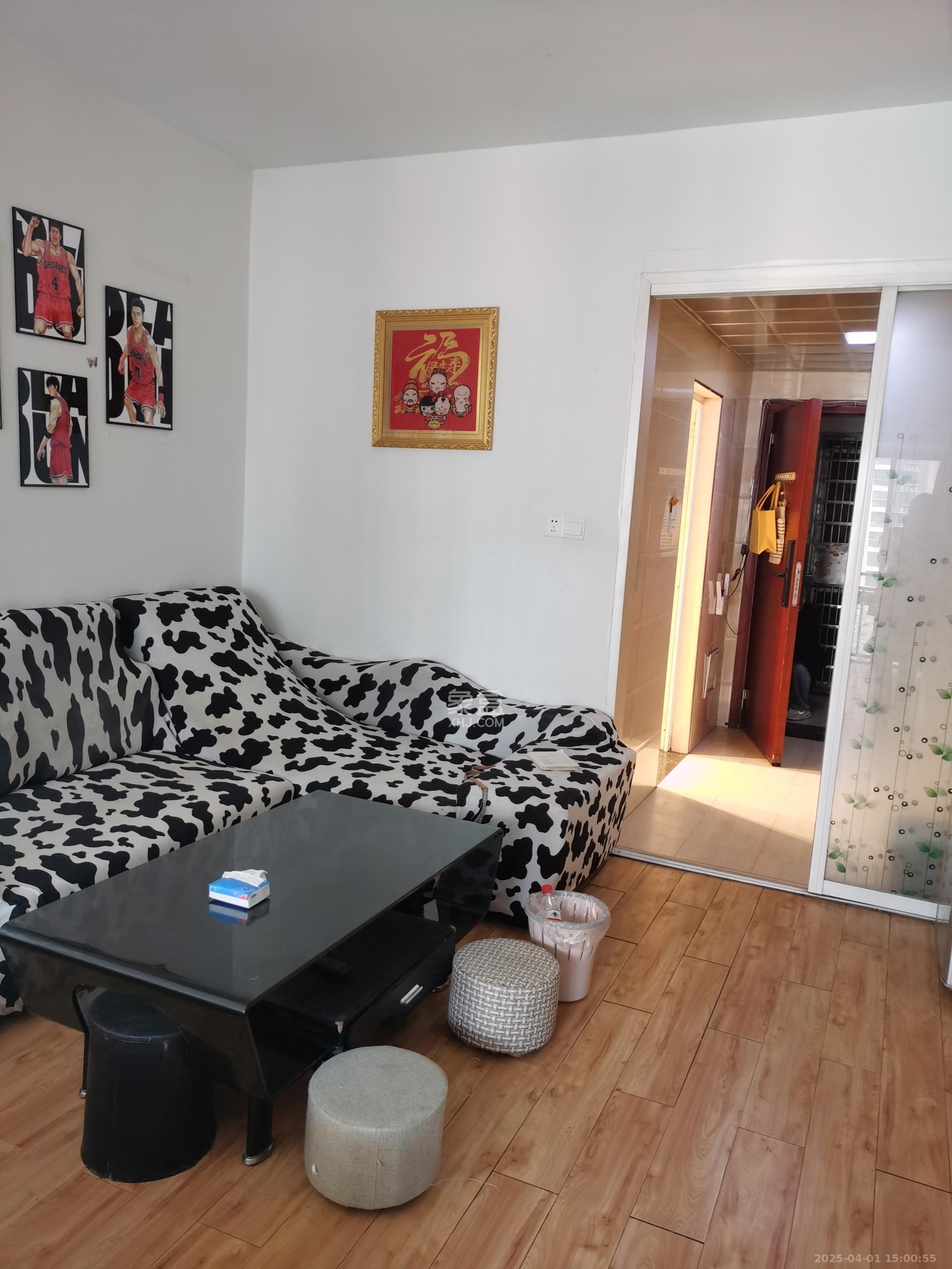 时代公馆 1室1厅1卫 1500.0元/月 时代公馆 1室1厅1卫 1500.0元/月室内图