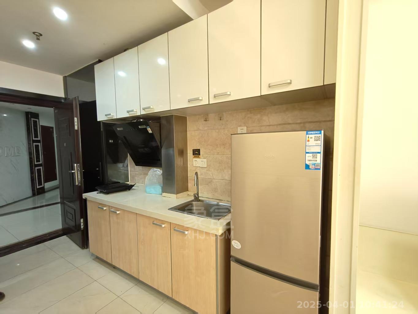 华晨御园 1室0厅1卫 1600.0元/月 华晨御园 1室0厅1卫 1600.0元/月室内图