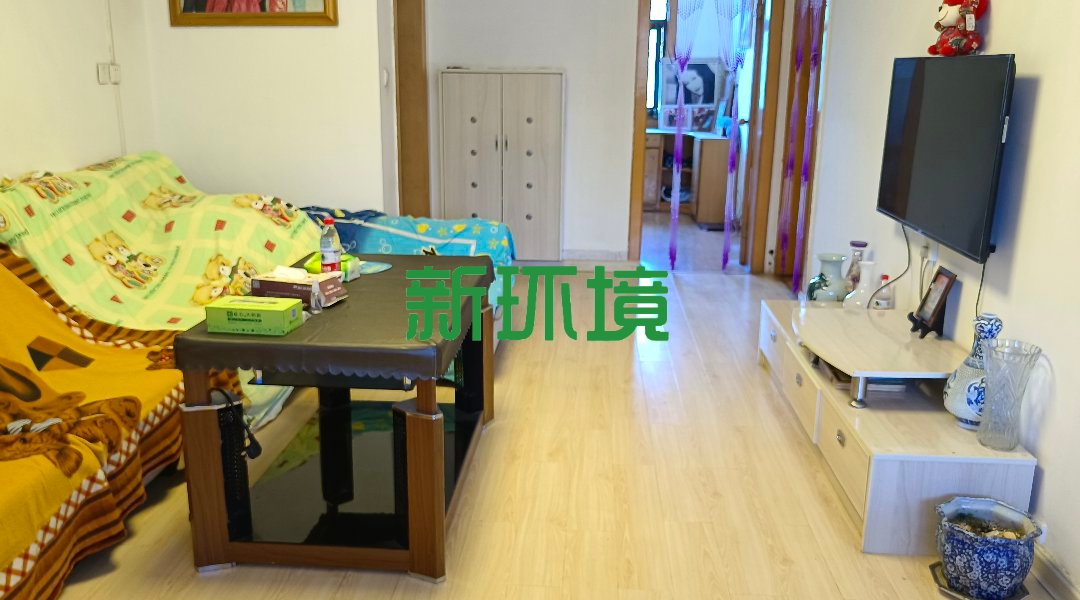 文昌阁工商银行宿舍  3室2厅1卫   35.00万客厅