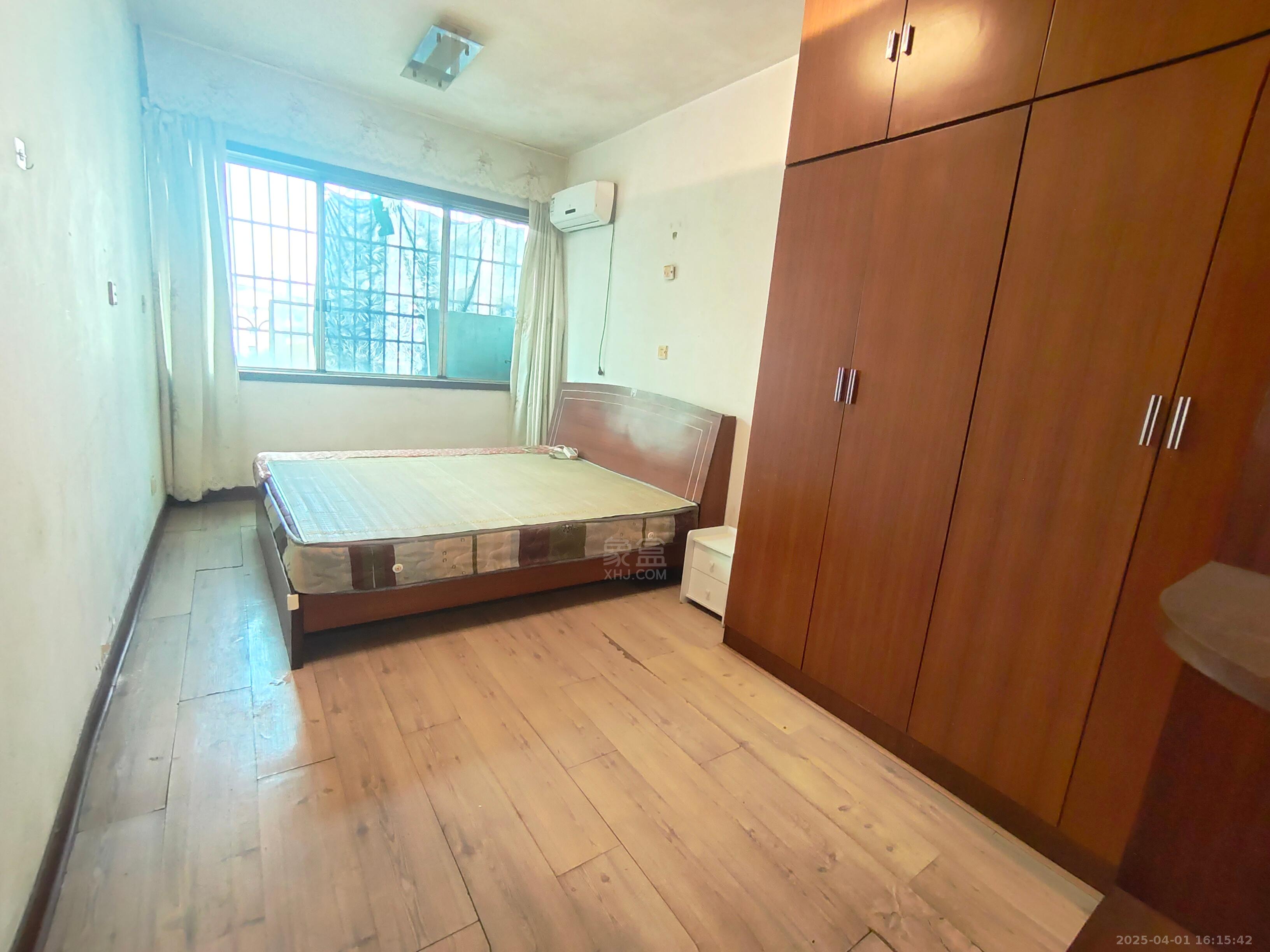 泰苑小区 2室2厅1卫 1200.0元/月 泰苑小区 2室2厅1卫 1200.0元/月室内图