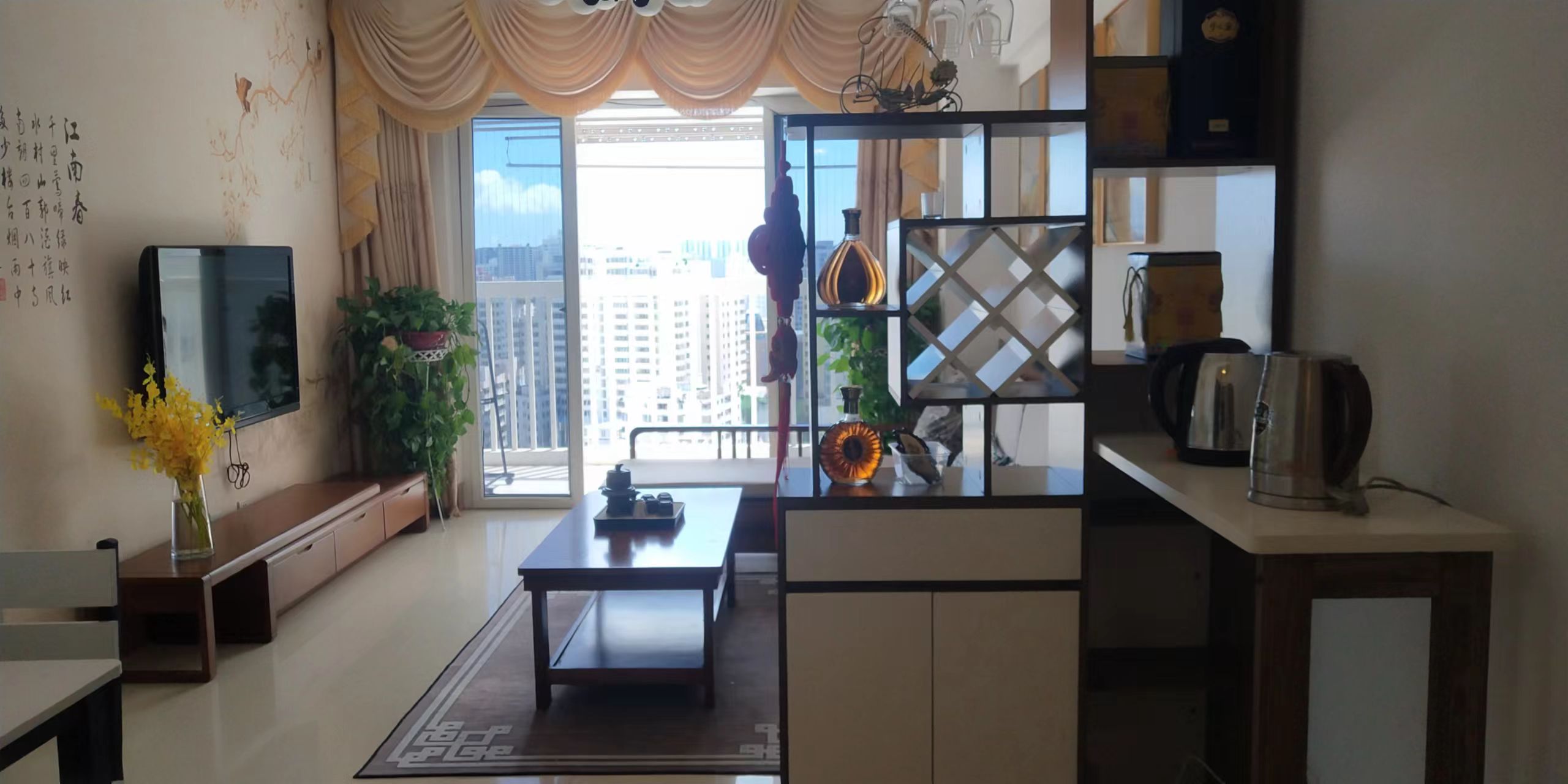 第五大道 2室1厅1卫 2600.0元/月 第五大道 2室1厅1卫 2600.0元/月室内图