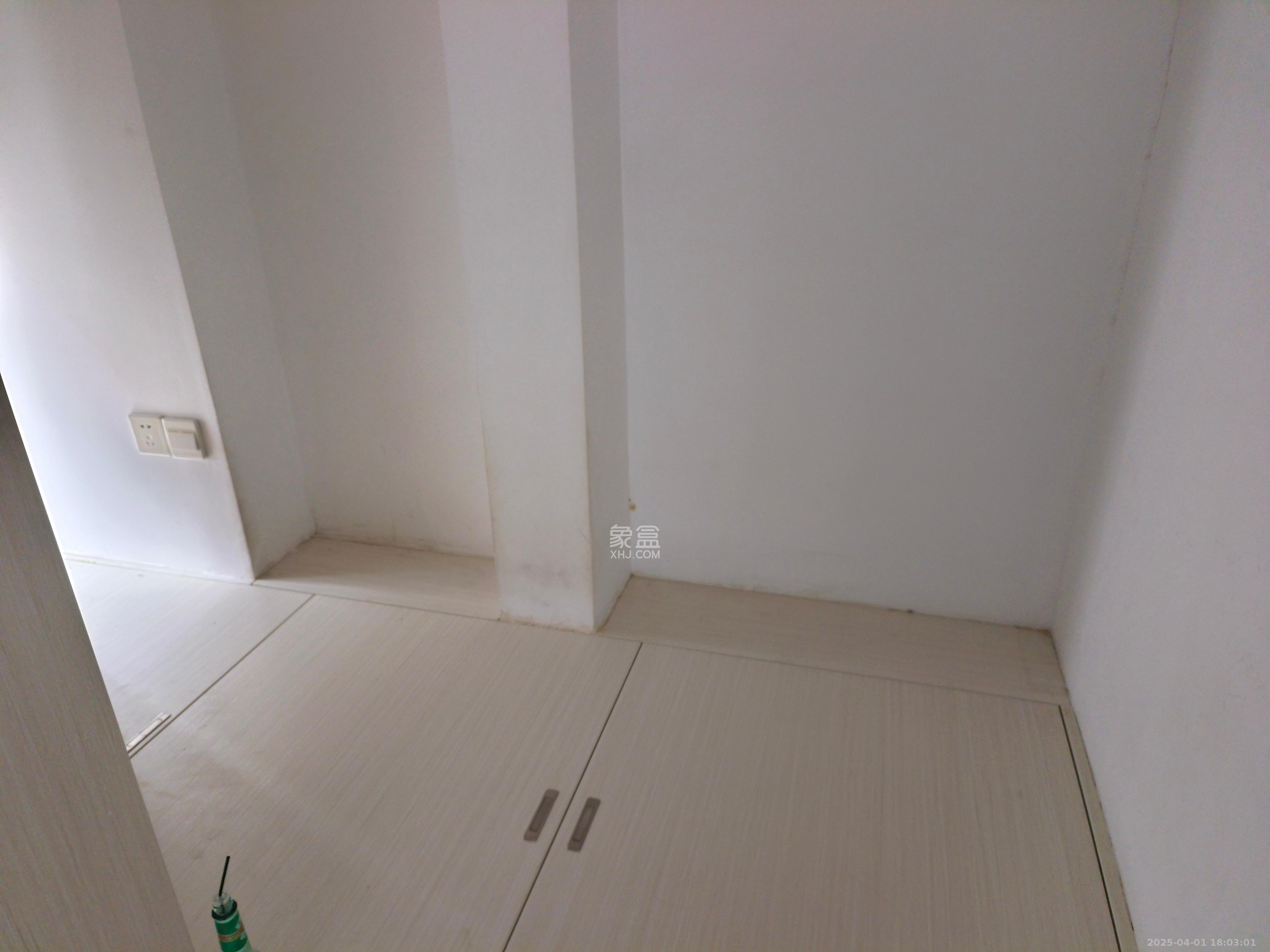 华菱蓝调国际(华菱.香墅美地)  2室2厅1卫    2000.0元/月 华菱蓝调国际(华菱.香墅美地)  2室2厅1卫    2000.0元/月室内图