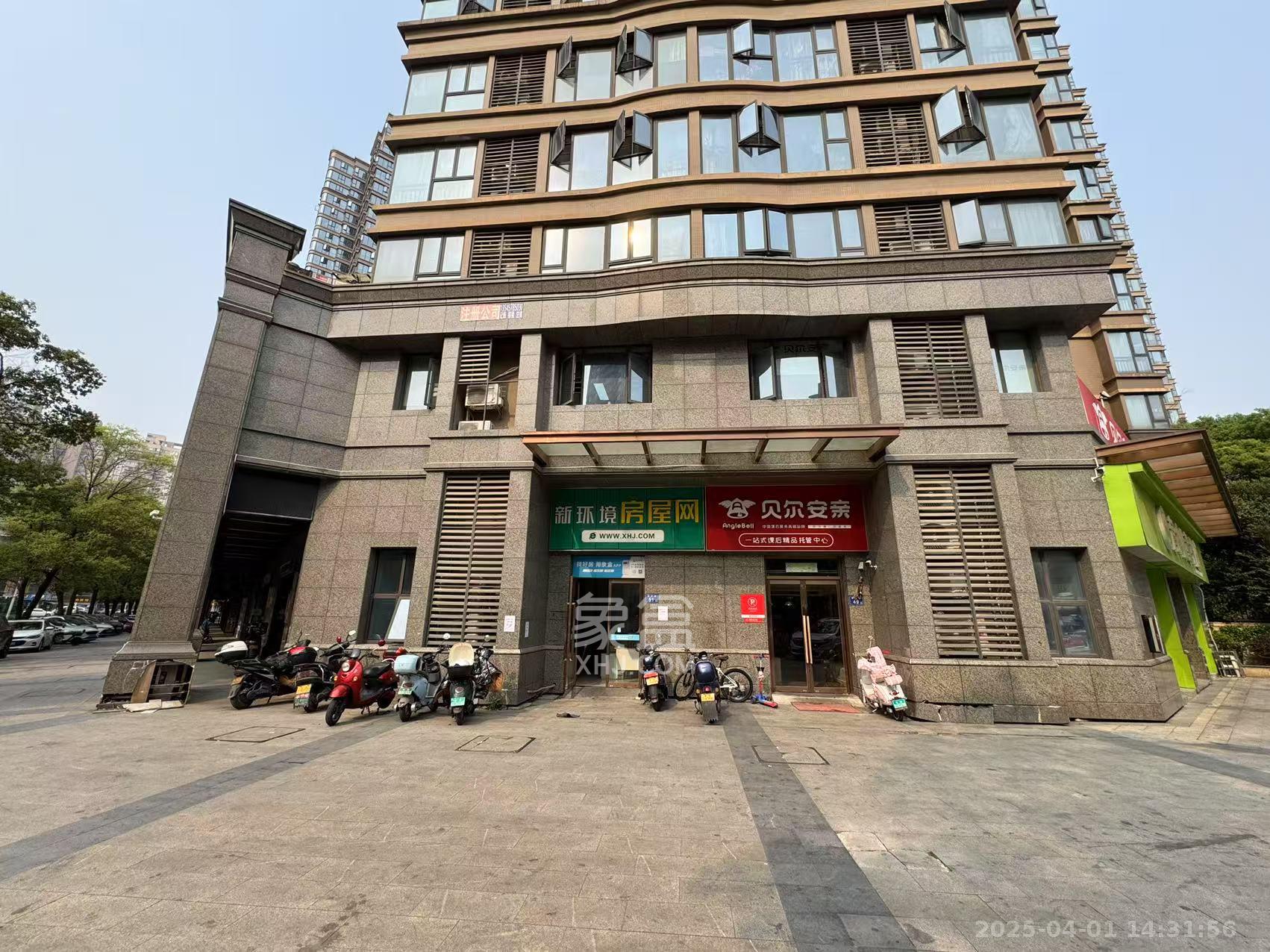 湘域熙岸   76.0㎡      6800.0元/月室内图