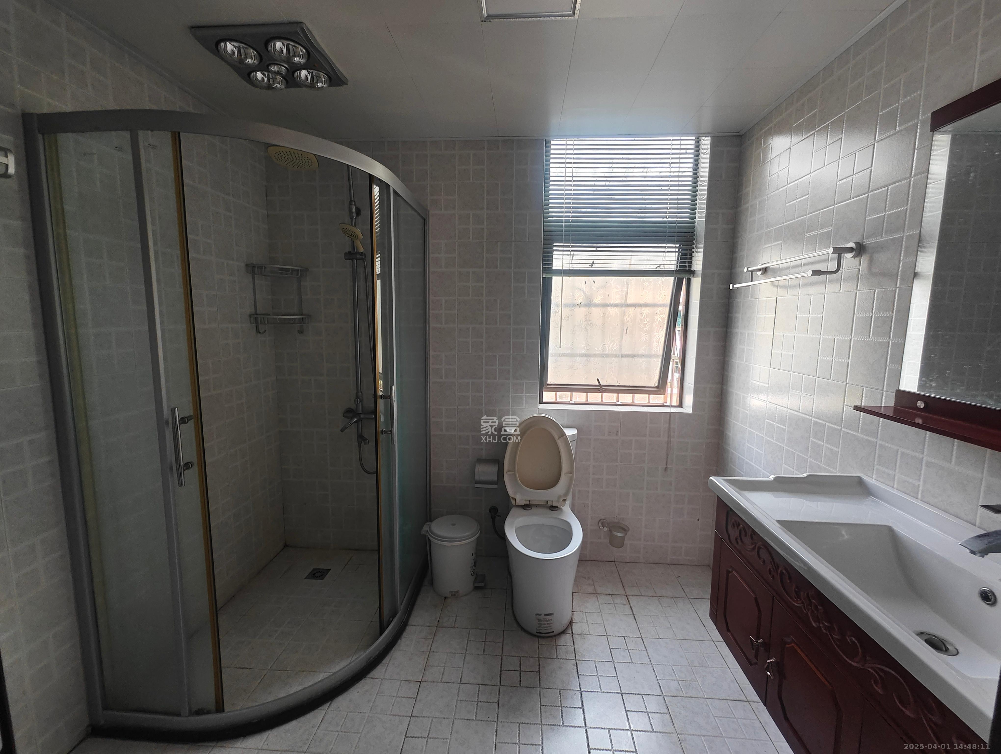 东业早安星城 3室2厅2卫 2200.0元/月 东业早安星城 3室2厅2卫 2200.0元/月室内图