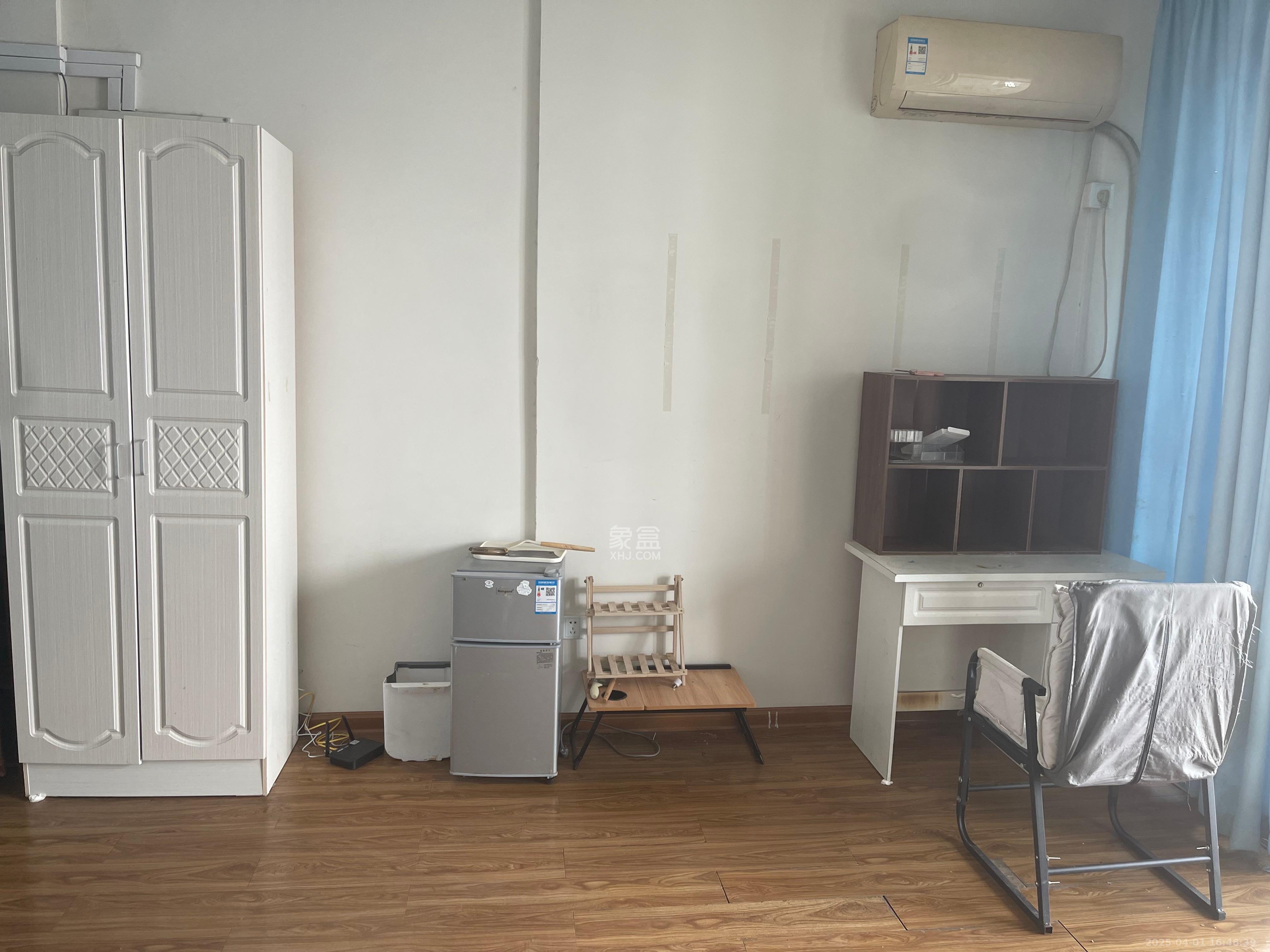 兴汝金城 1室1厅1卫 900.0元/月 兴汝金城 1室1厅1卫 900.0元/月室内图