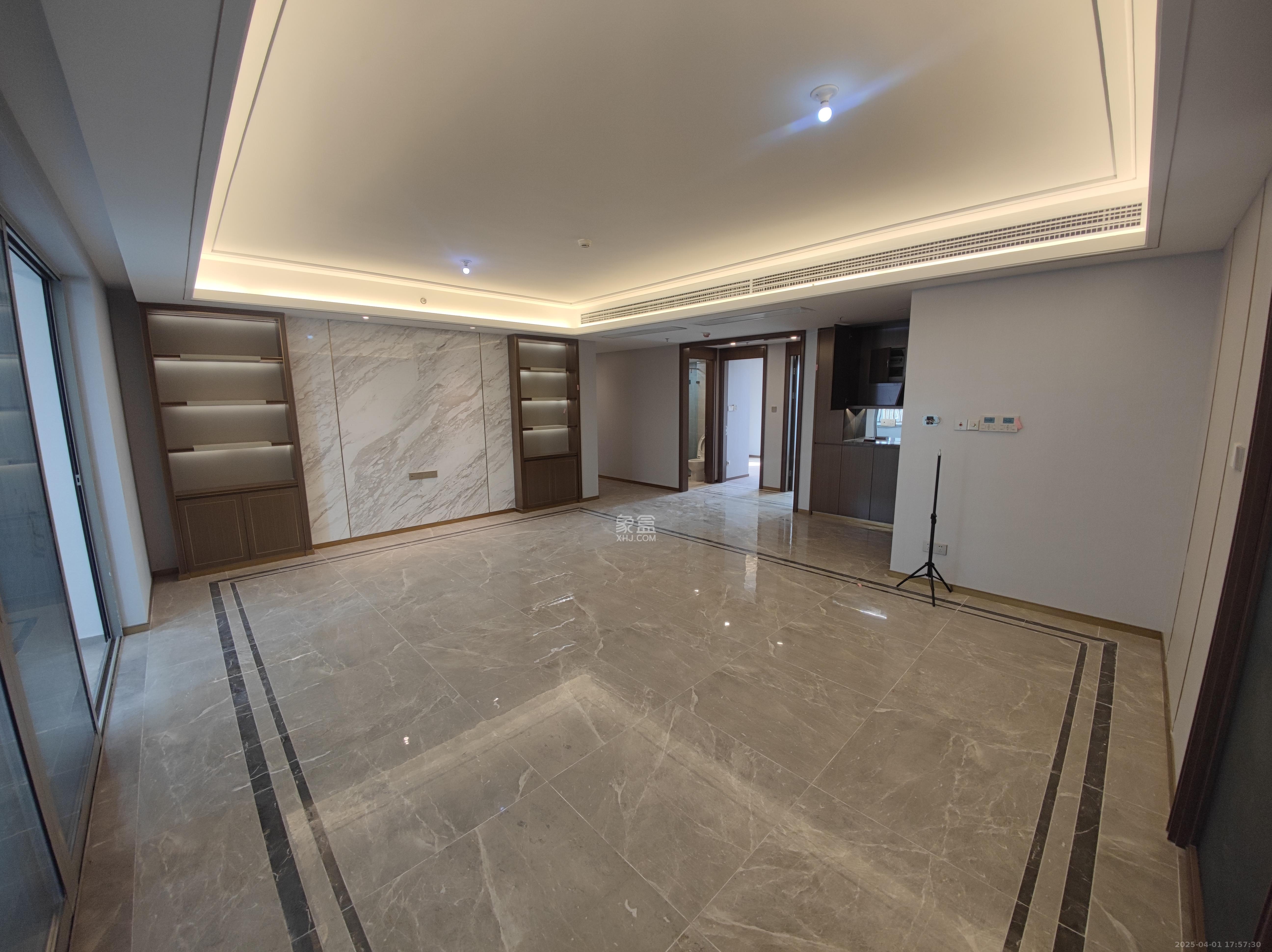 梅溪湖金茂湾 4室2厅2卫 9000.0元/月 梅溪湖金茂湾 4室2厅2卫 9000.0元/月室内图