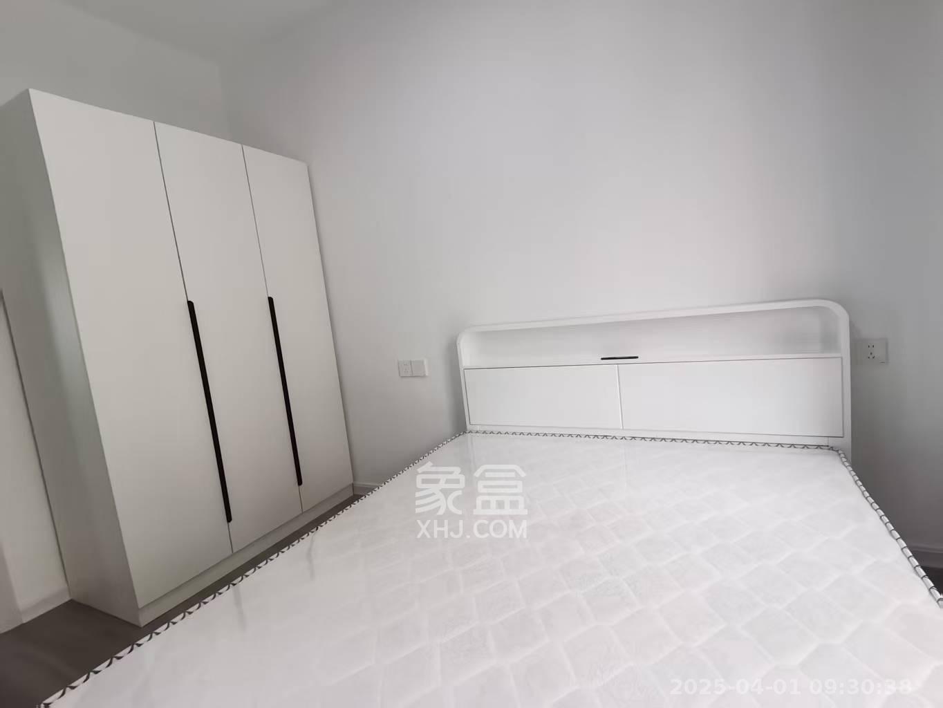 保利和光塵樾  4室2廳1衛(wèi)   3400.00元/月室內(nèi)圖