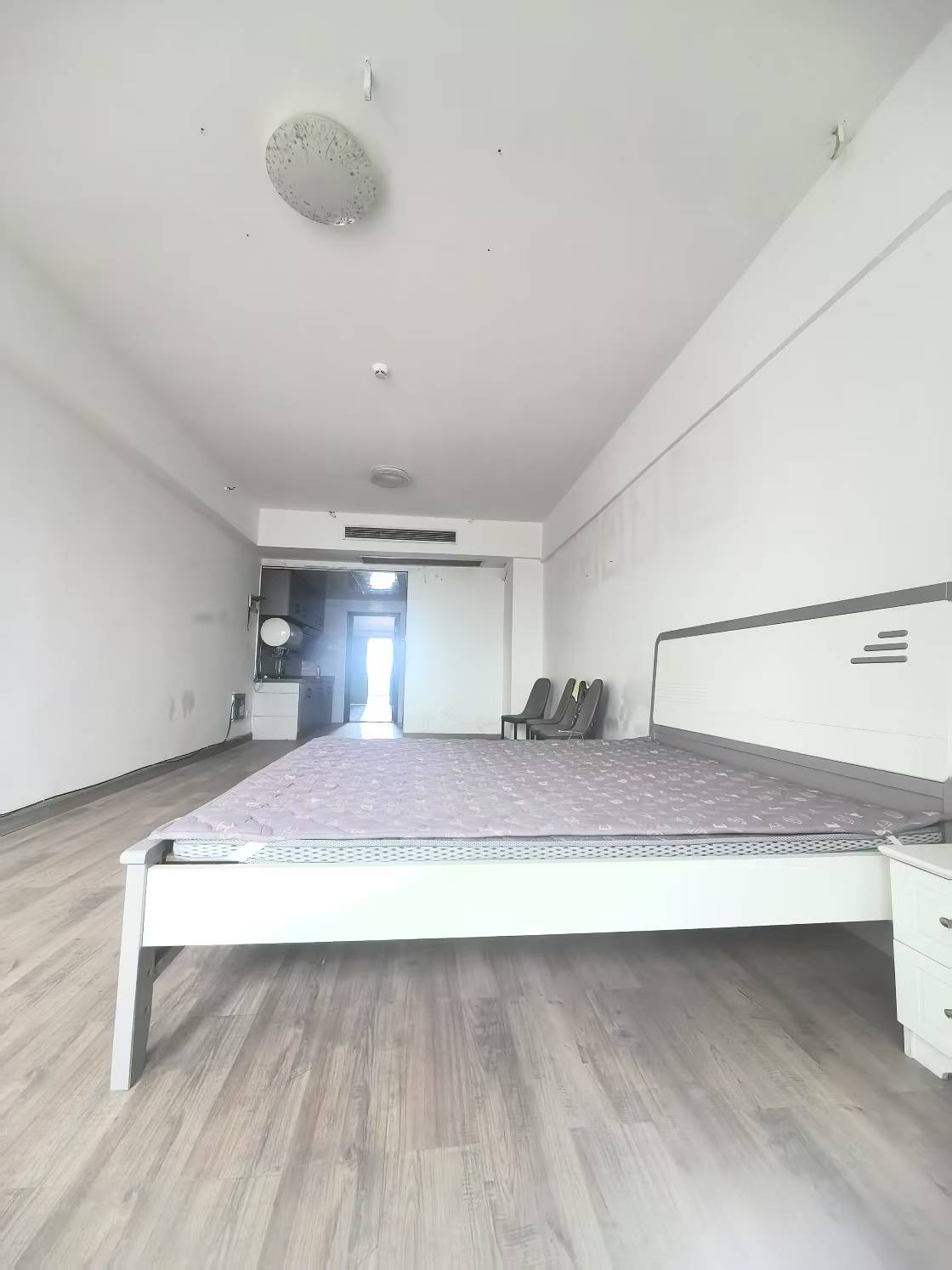 财智公馆大厦(瑞士国际酒店) 1室1厅1卫 16.8万 财智公馆大厦(瑞士国际酒店) 1室1厅1卫 16.8万室内图