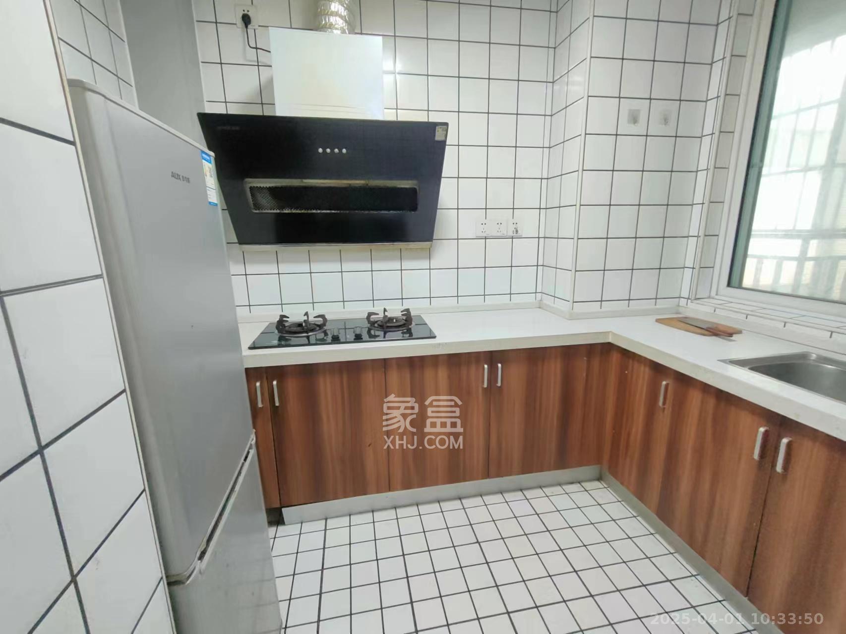 筑梦园 3室2厅2卫 1800.0元/月 筑梦园 3室2厅2卫 1800.0元/月室内图