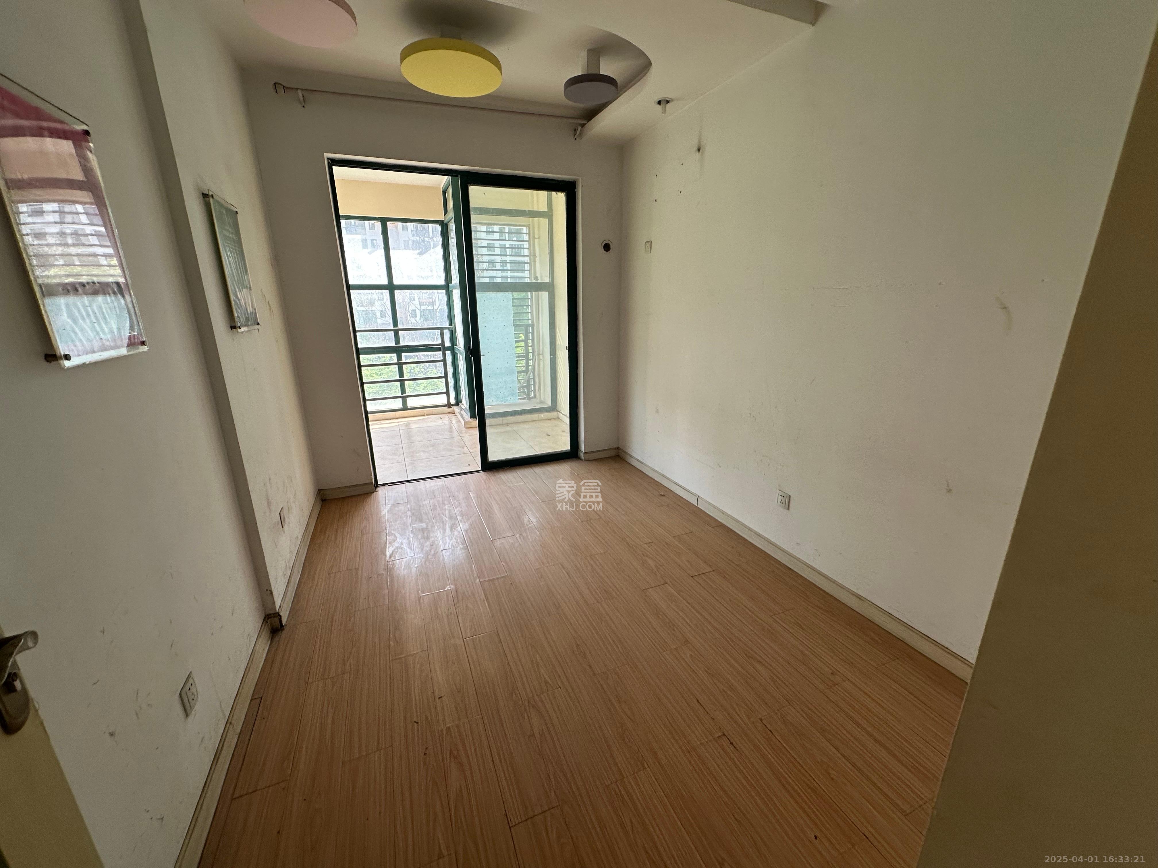 华盛世纪新城 4室2厅2卫 2500.0元/月 华盛世纪新城 4室2厅2卫 2500.0元/月室内图