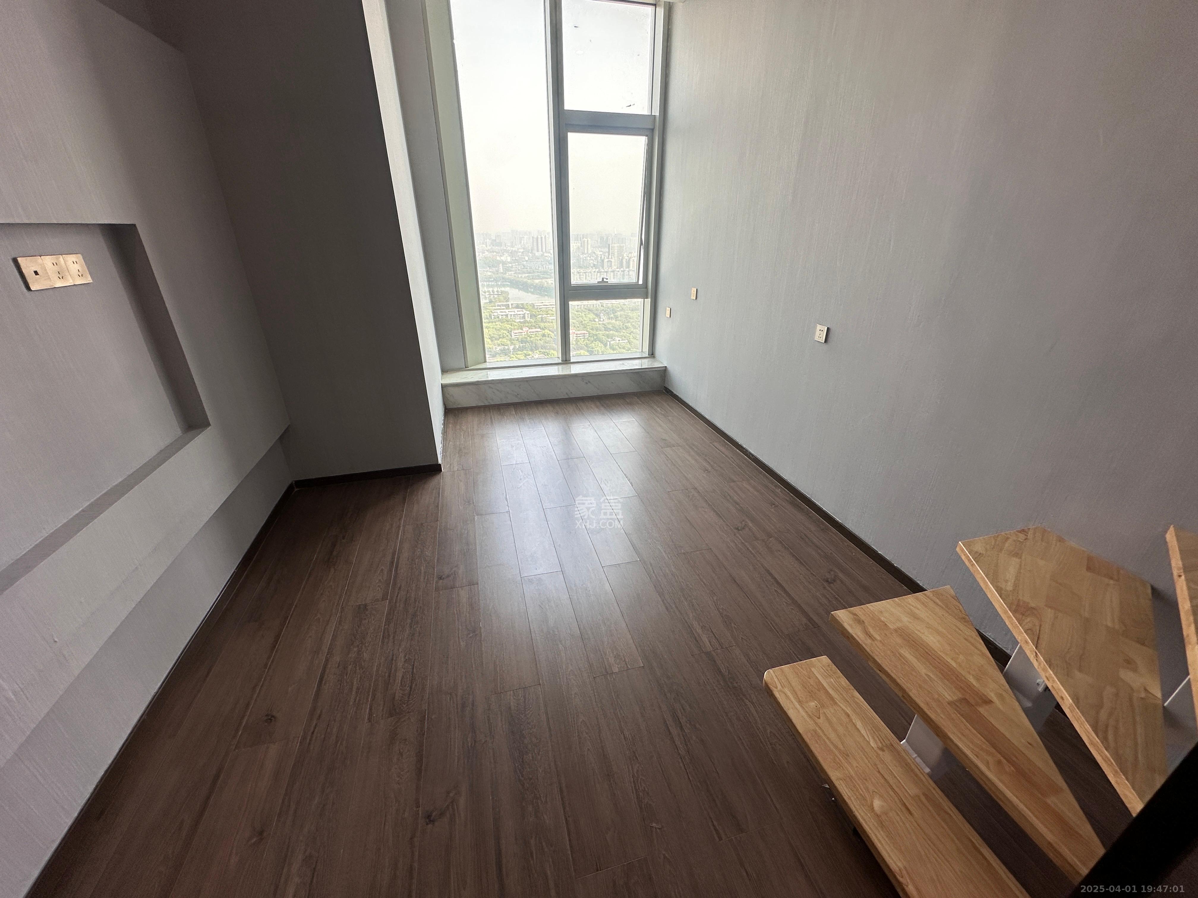 敬天广场 1室1厅1卫 3000.0元/月 敬天广场 1室1厅1卫 3000.0元/月室内图