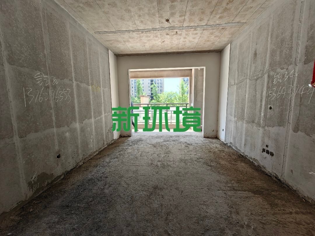 西溪凤凰城  1室0厅0卫   71.80万客厅