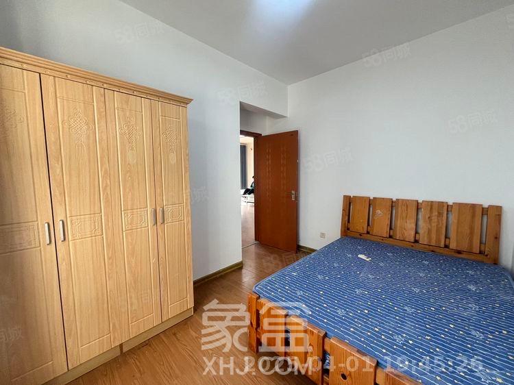 圣爵菲斯  2室1厅1卫   2000.00元/月室内图