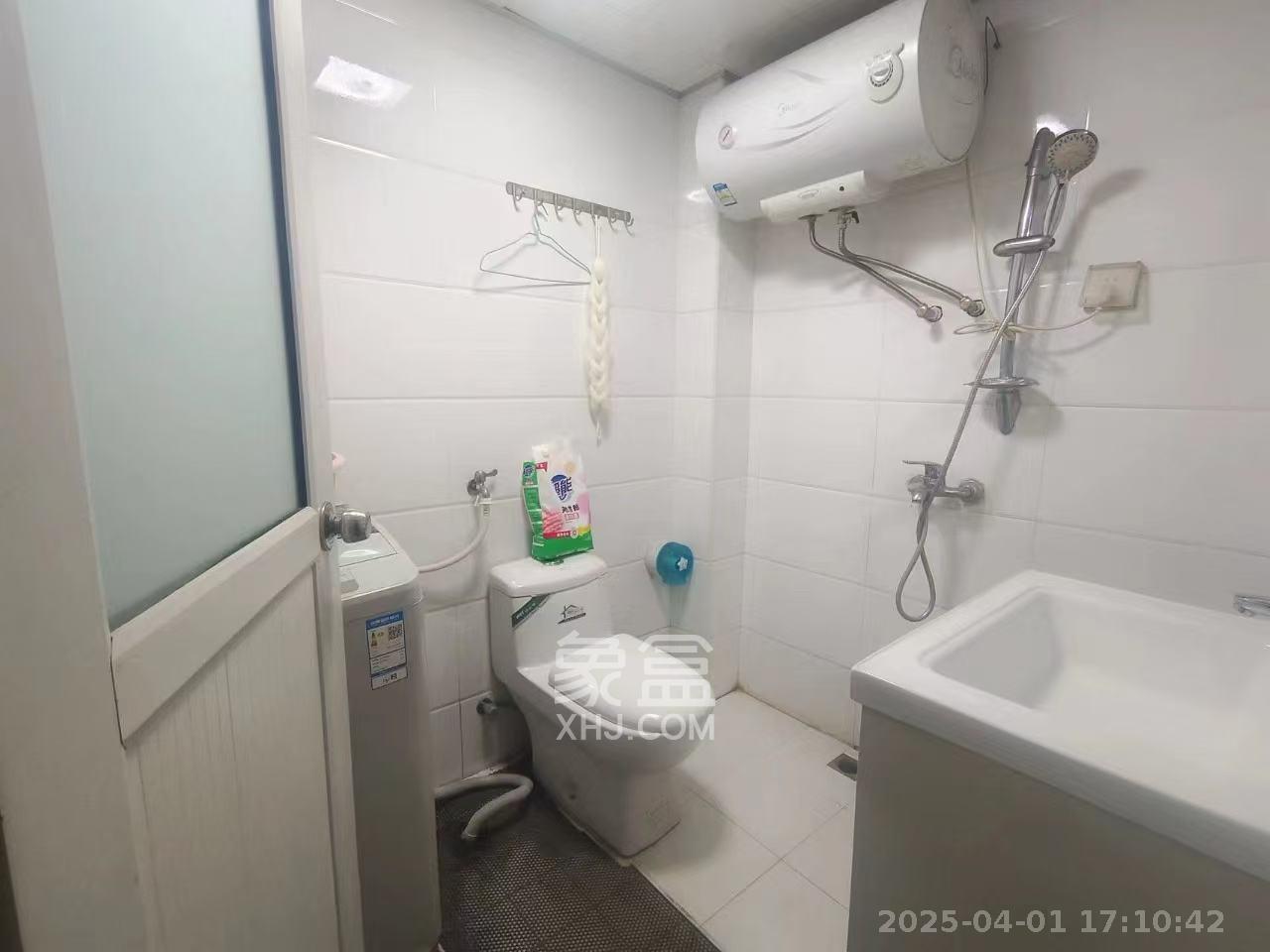 兰卡威国际  1室1厅1卫   1700.00元/月室内图