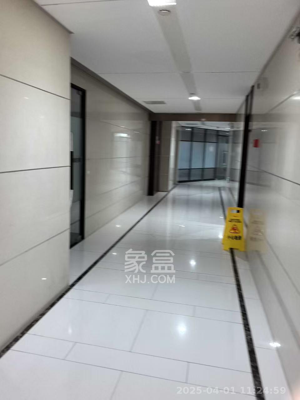 順天國際金融中心   124.0㎡     3980.00元/月