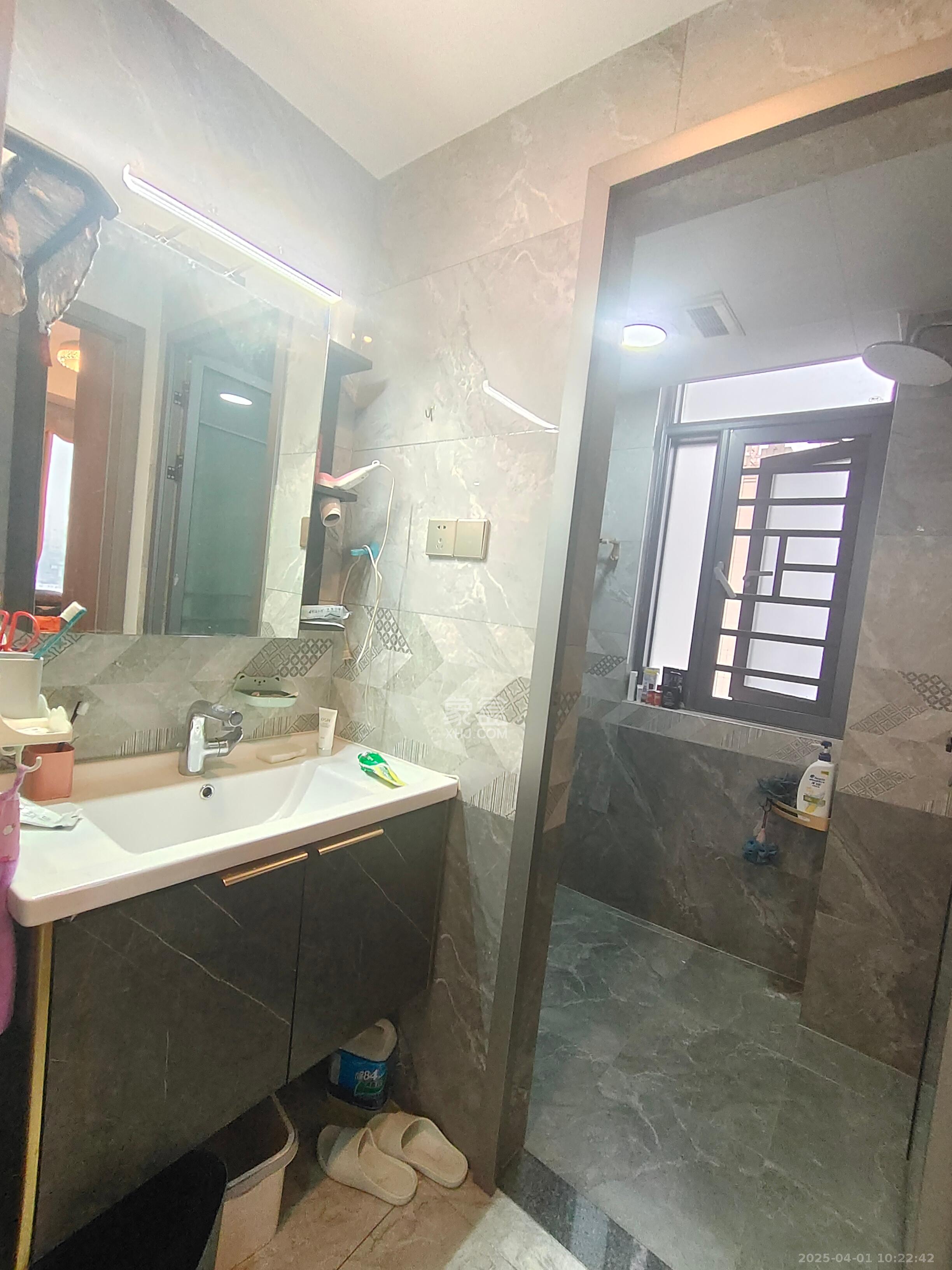 福天星中心（福天星雅苑）  3室2厅1卫    2600.0元/月室内图