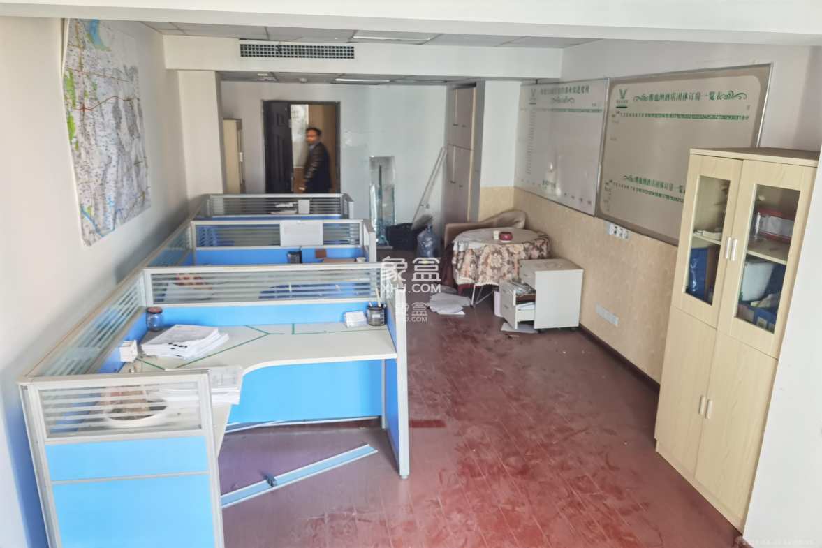 海德公园 1室1厅1卫 1300.0元/月 海德公园 1室1厅1卫 1300.0元/月室内图