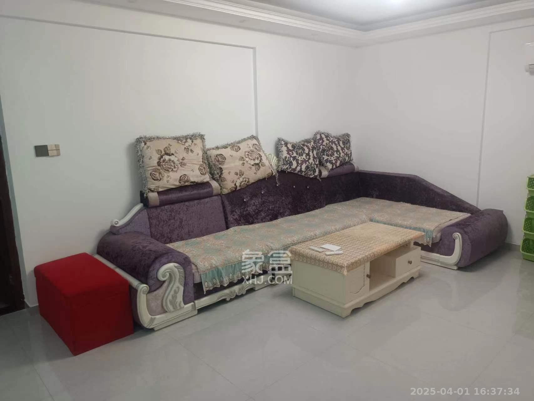 巧克力空间(建鸿达现代大厦) 2室2厅1卫 2500.0元/月 巧克力空间(建鸿达现代大厦) 2室2厅1卫 2500.0元/月室内图