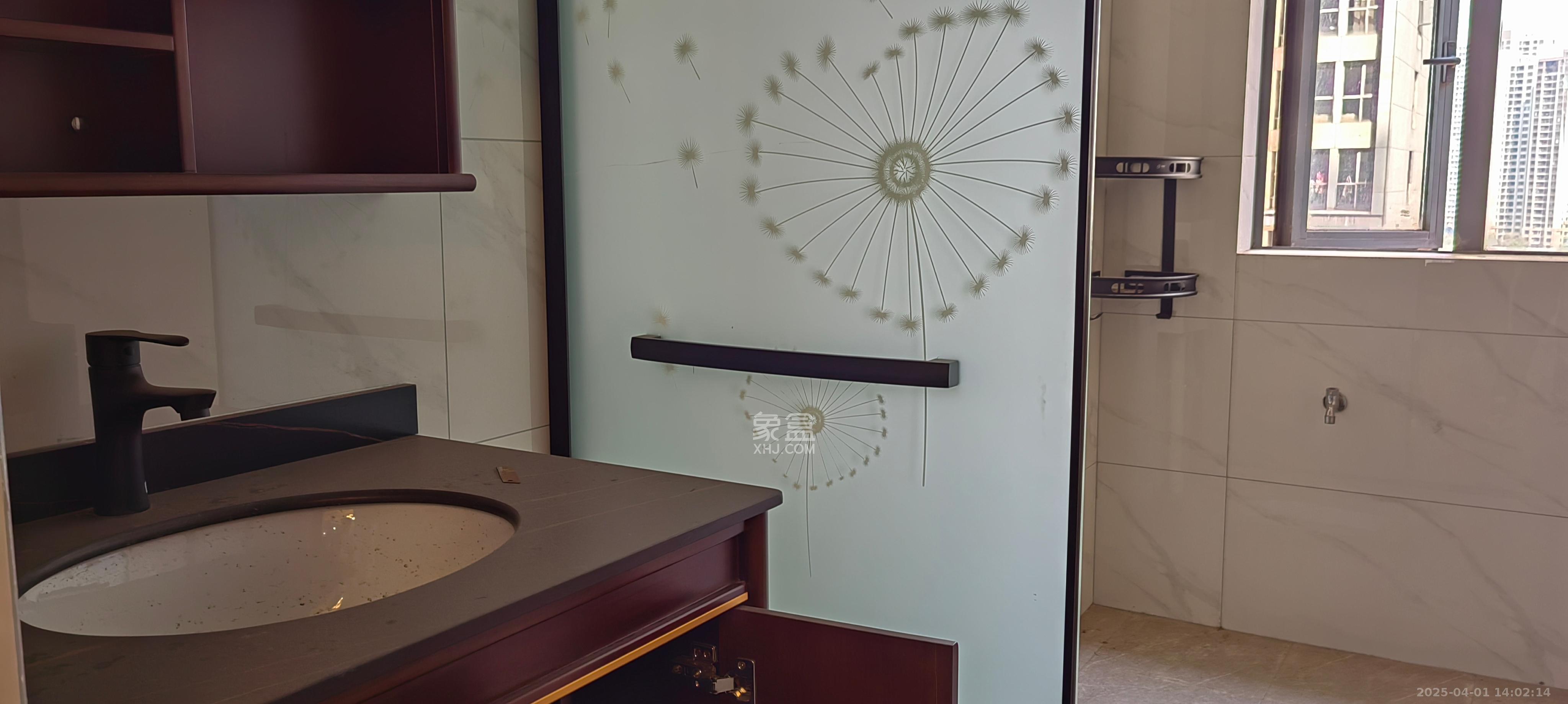 新天地步步高 3室2厅1卫 2500.0元/月 新天地步步高 3室2厅1卫 2500.0元/月室内图