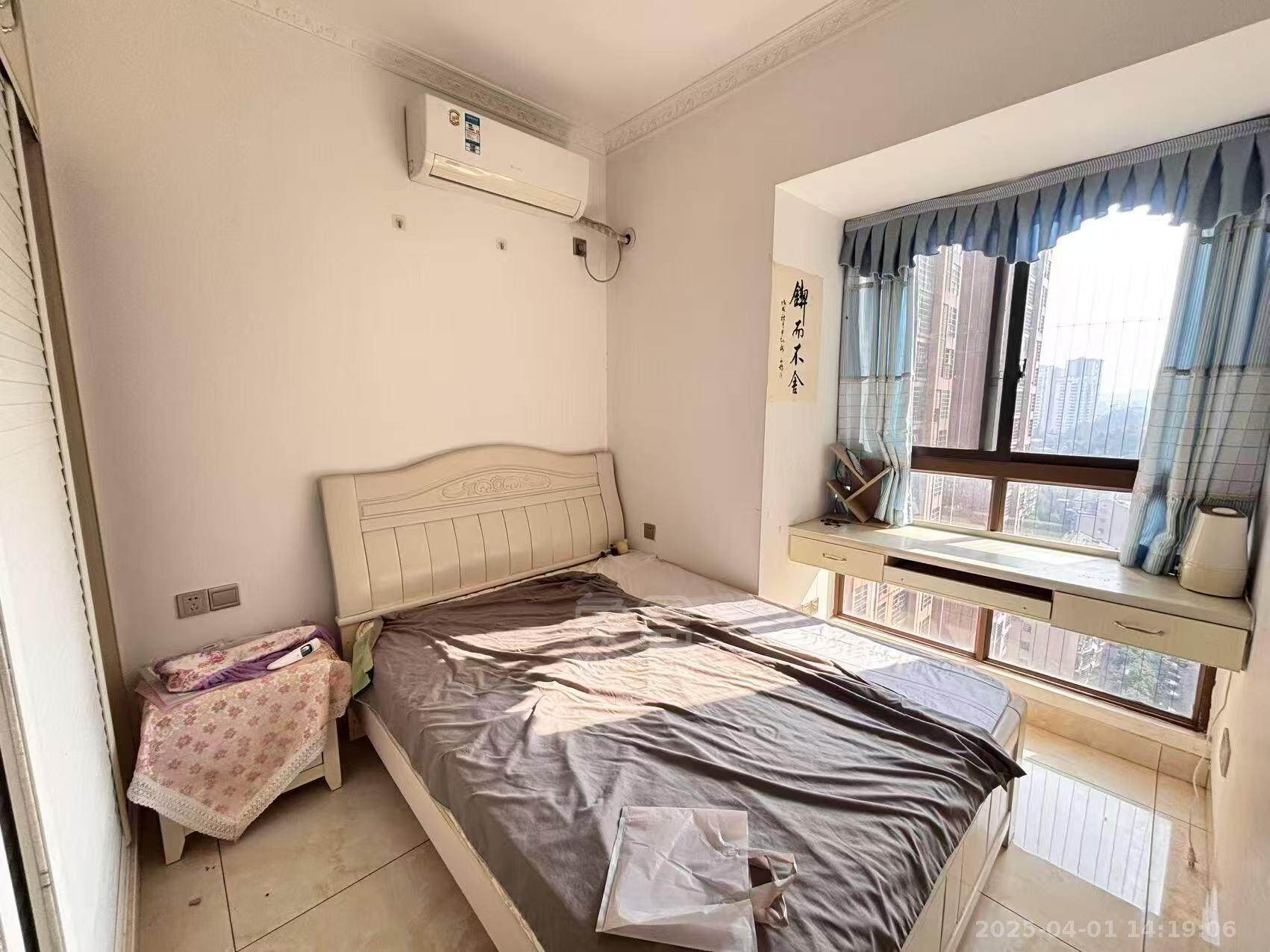 福鑫南郡  3室1厅1卫    1800.0元/月 福鑫南郡  3室1厅1卫    1800.0元/月室内图