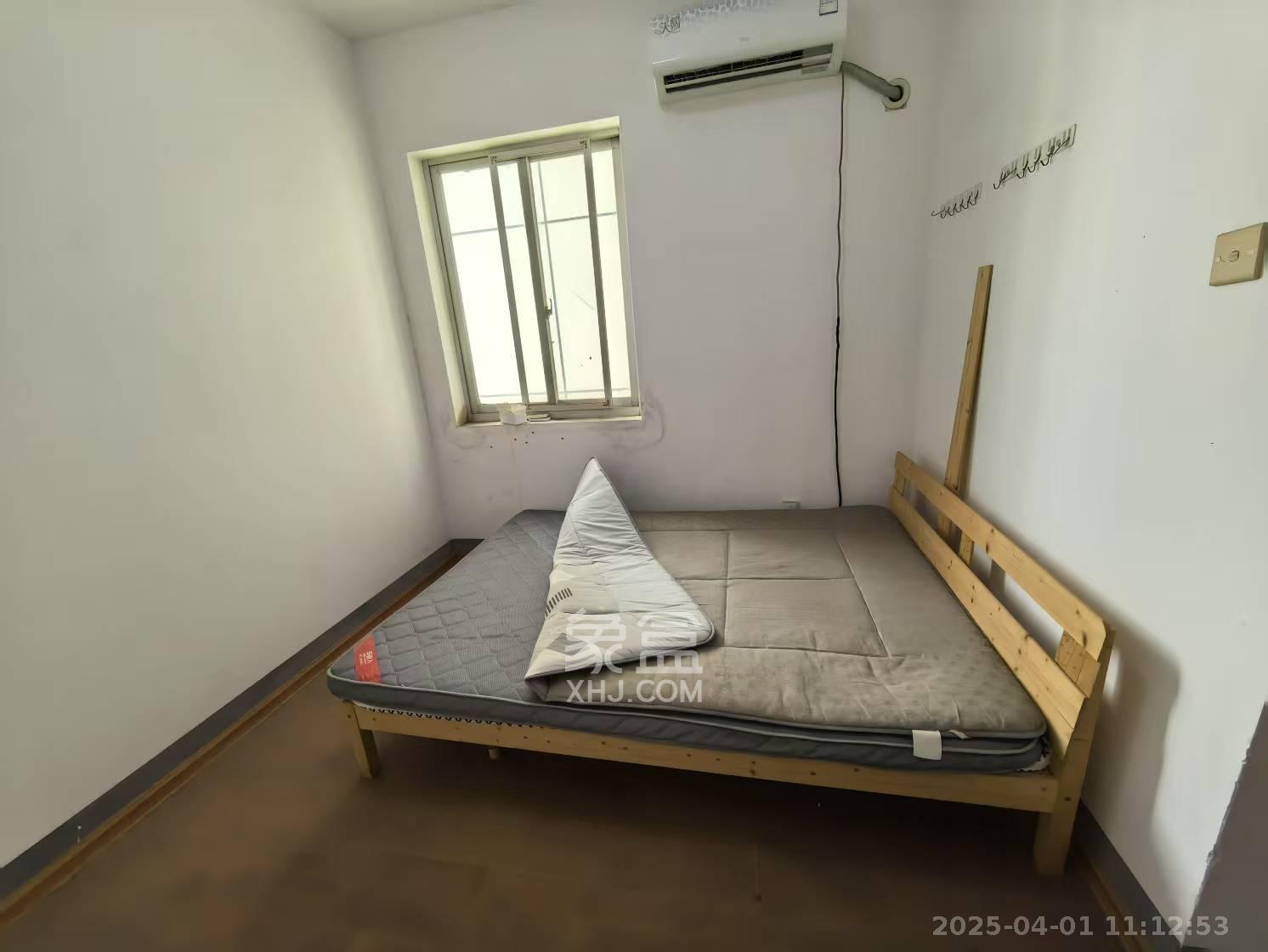 华雅花园 3室2厅1卫 3000.0元/月 华雅花园 3室2厅1卫 3000.0元/月室内图