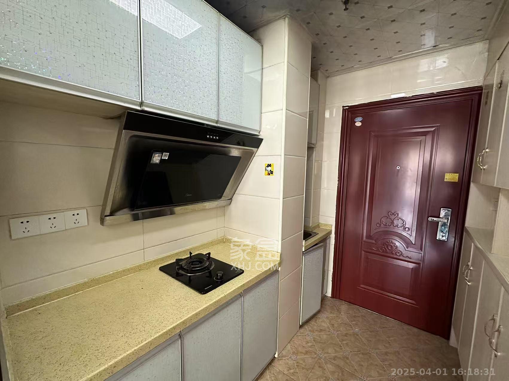 时代星空 1室1厅1卫 1200.0元/月 时代星空 1室1厅1卫 1200.0元/月室内图