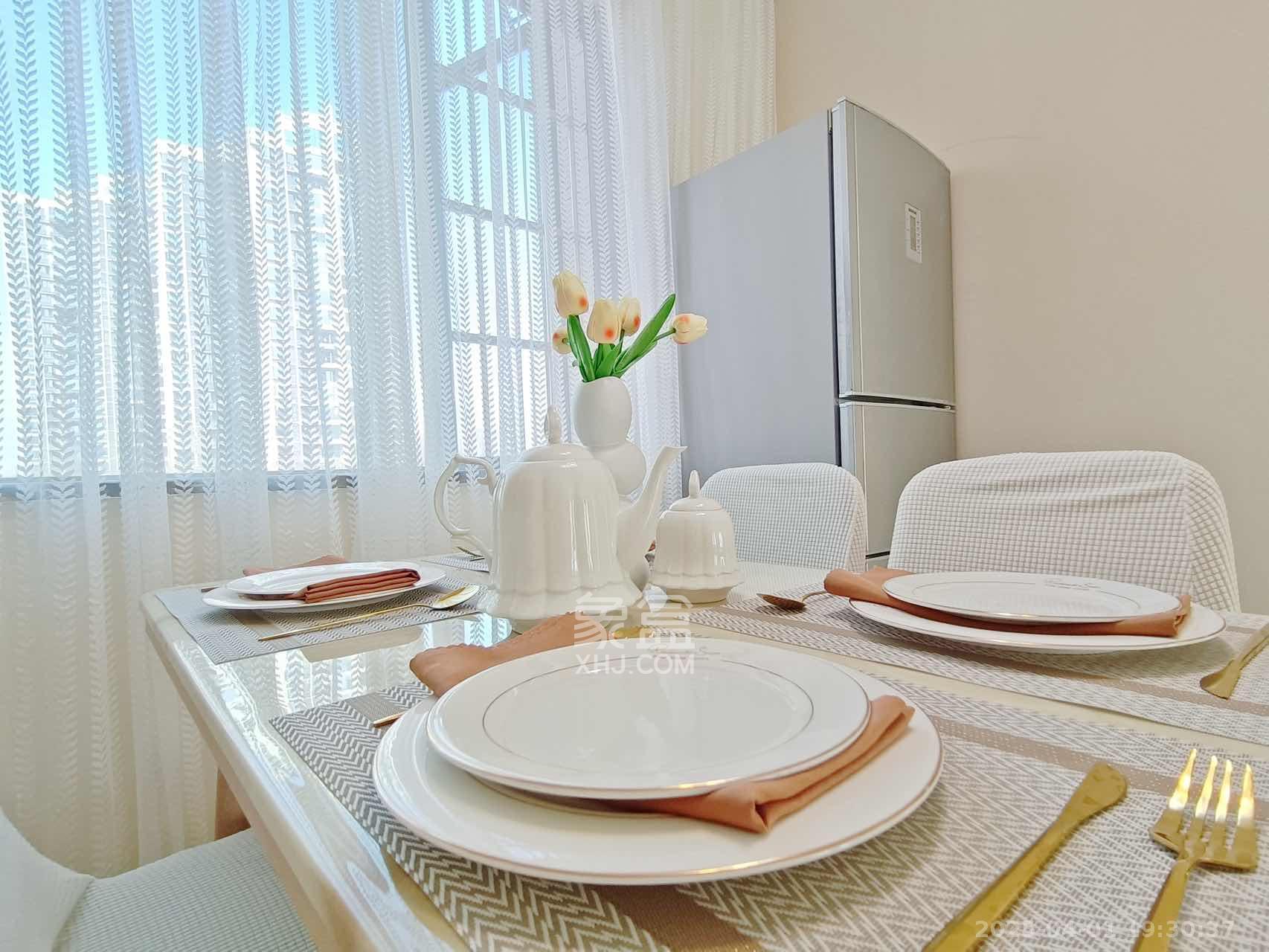 新城新世界一二三期 1室2厅1卫 3000.0元/月 新城新世界一二三期 1室2厅1卫 3000.0元/月室内图