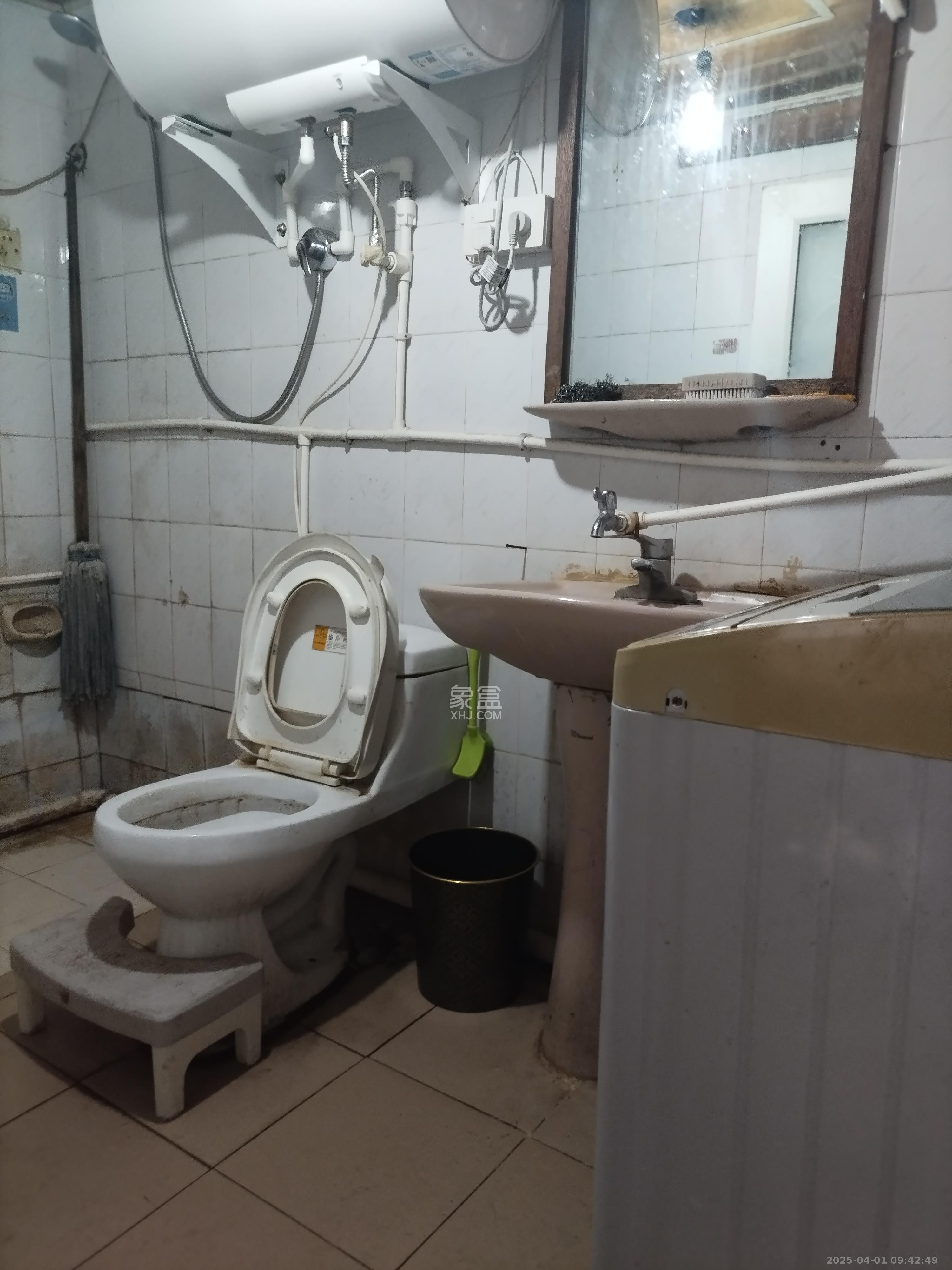 朝阳一、二村 1室0厅0卫 1600.0元/月 朝阳一、二村 1室0厅0卫 1600.0元/月室内图