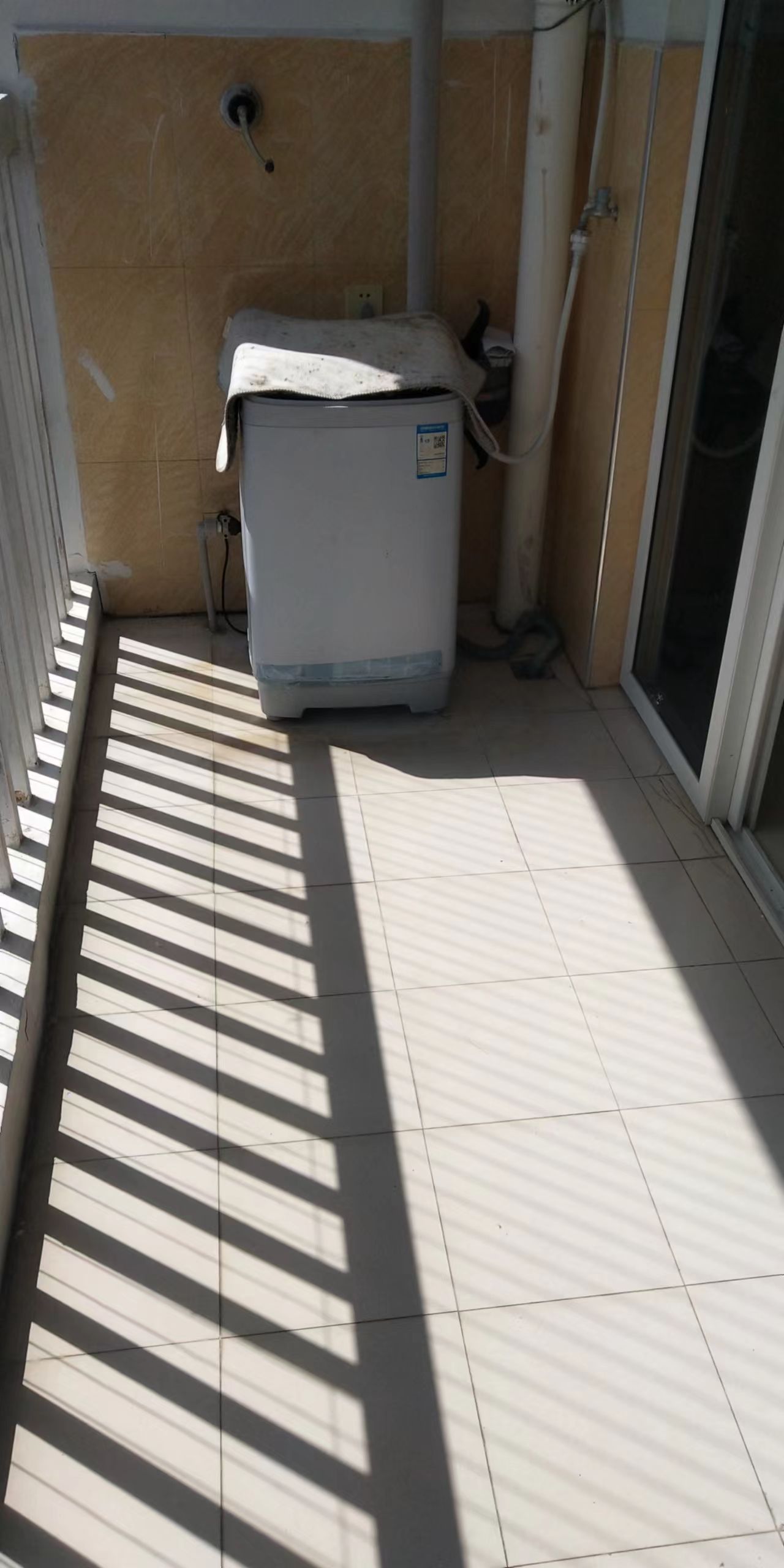 第五大道 2室1厅1卫 2600.0元/月 第五大道 2室1厅1卫 2600.0元/月室内图