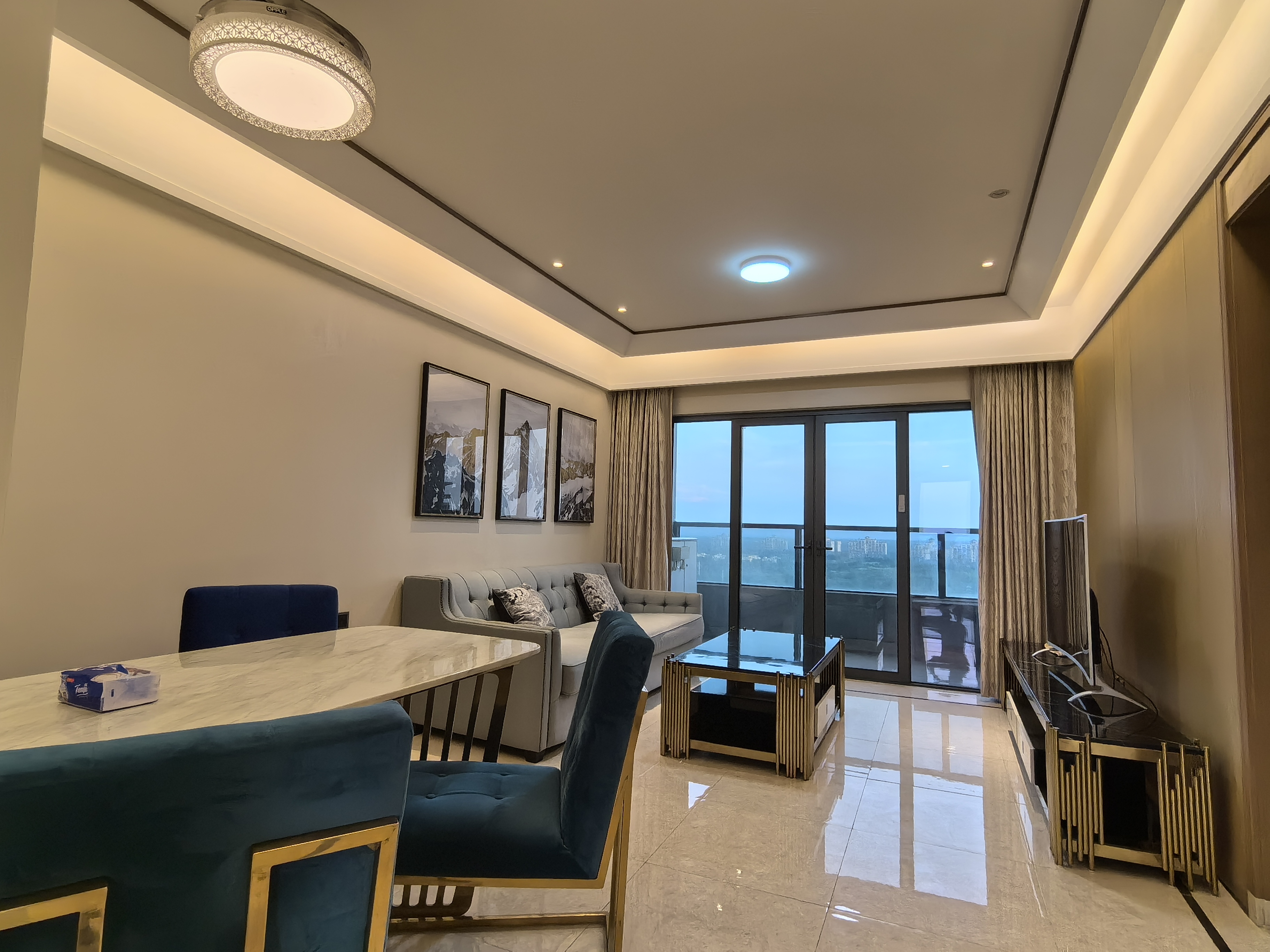 融创观澜湖公园壹号一期  2室1厅1卫    99.0万 融创观澜湖公园壹号一期  2室1厅1卫    99.0万室内图