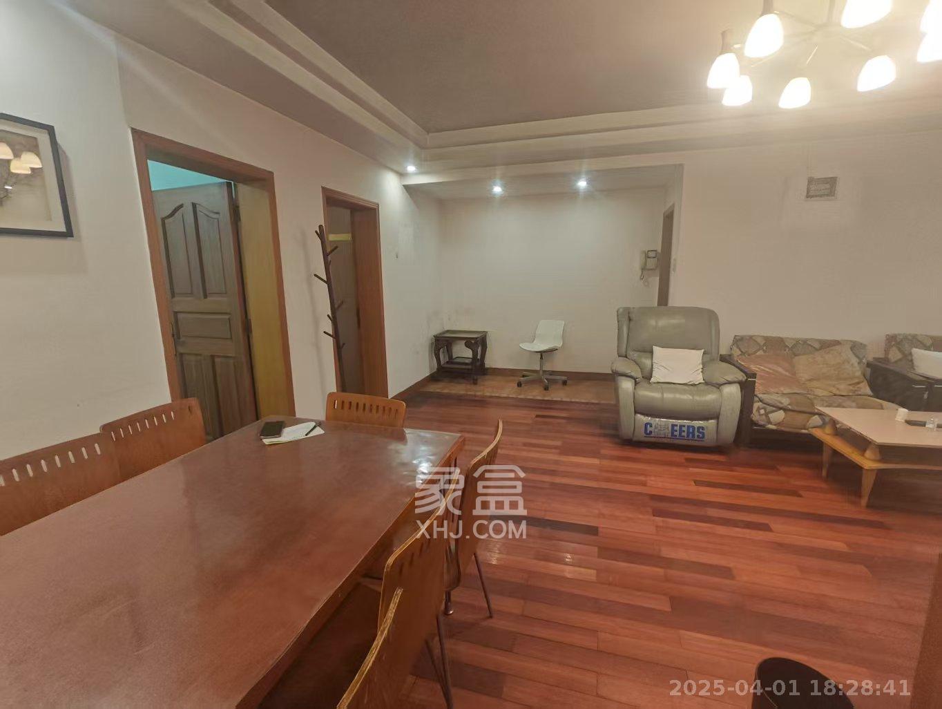 糖酒公司宿舍 3室2厅2卫 2600.0元/月 糖酒公司宿舍 3室2厅2卫 2600.0元/月室内图