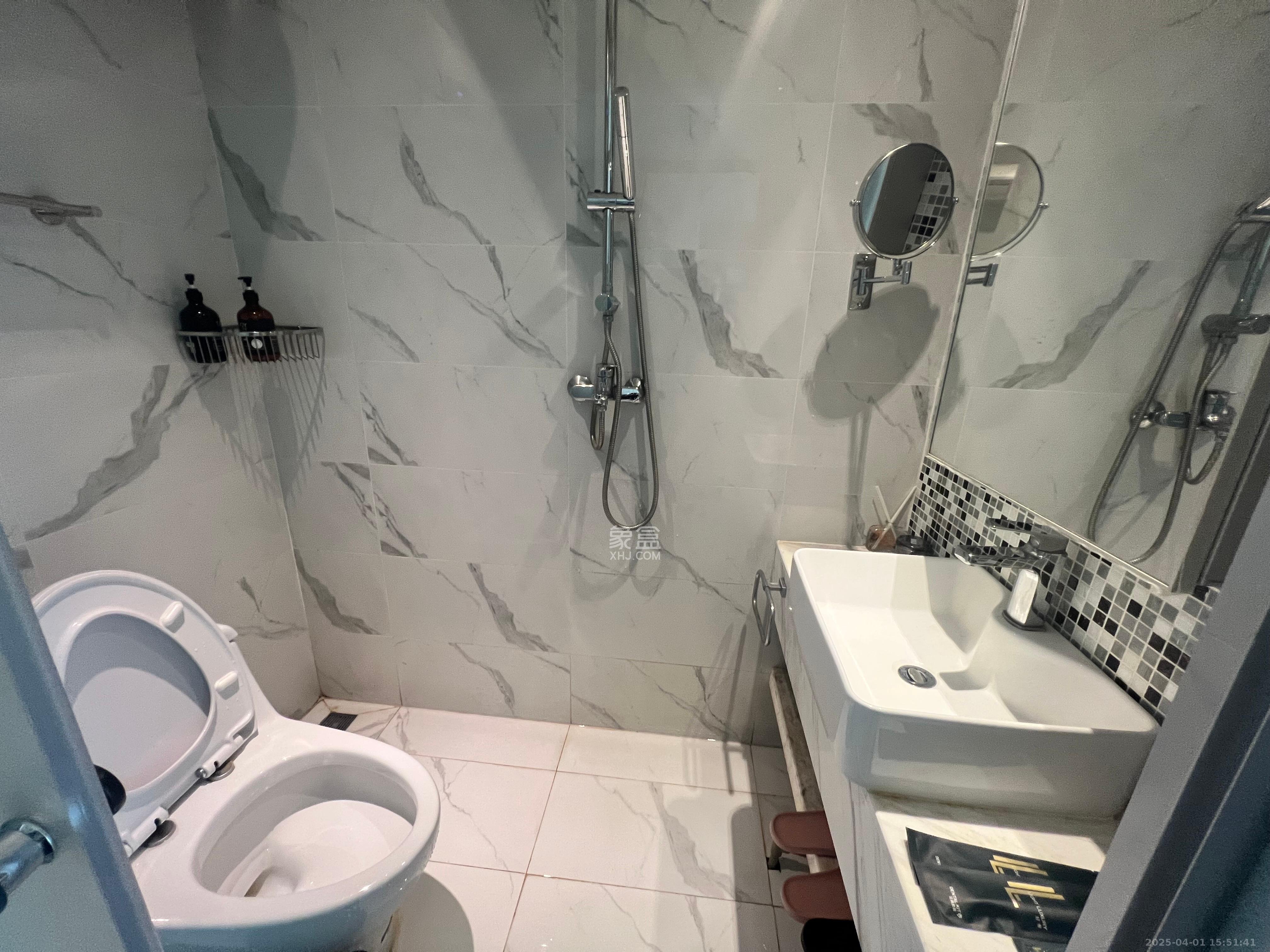 恒大誉府(融誉商业中心) 1室1厅1卫 1650.0元/月 恒大誉府(融誉商业中心) 1室1厅1卫 1650.0元/月室内图