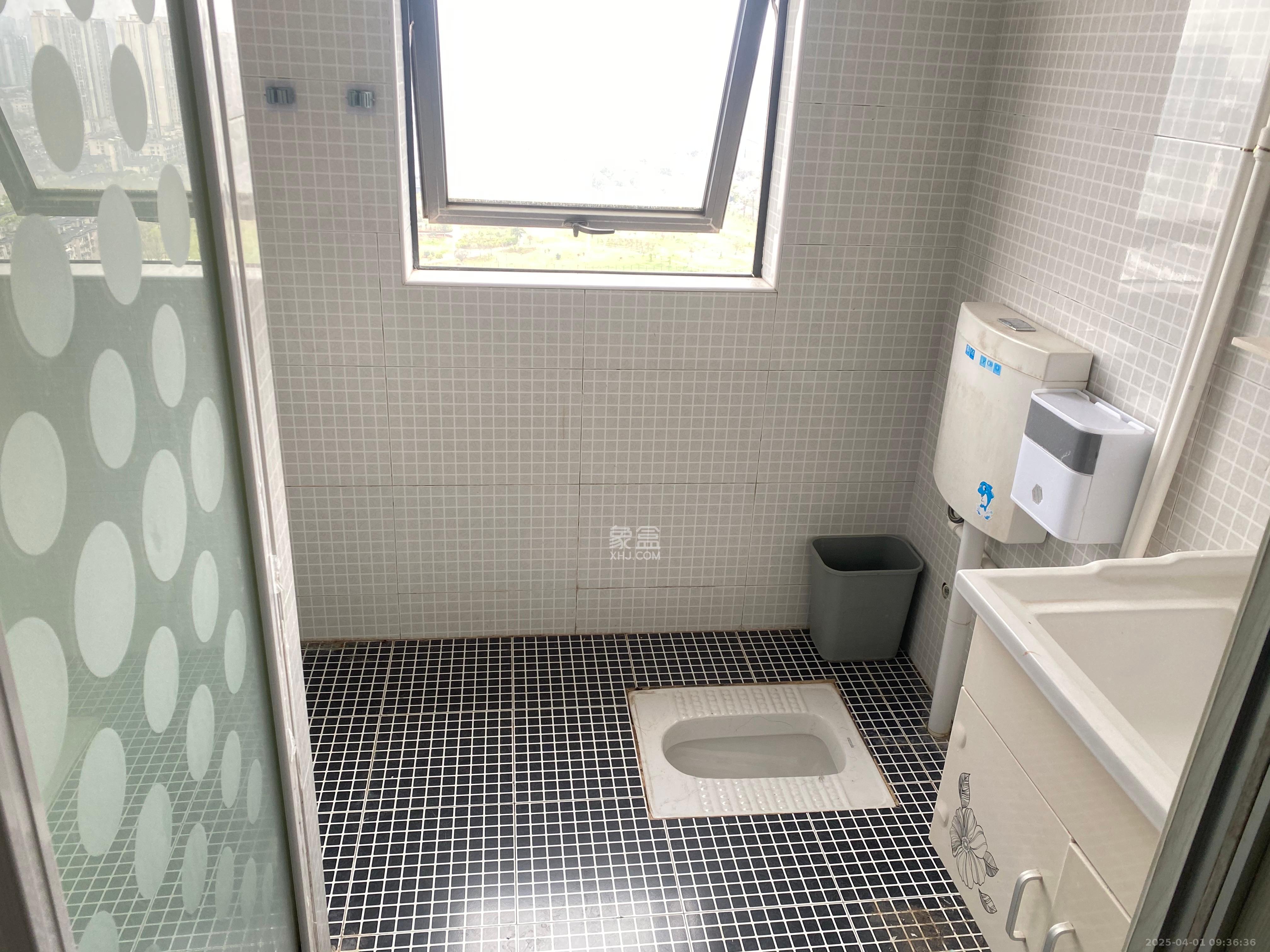 阳光锦城  2室1厅1卫   2100.00元/月室内图