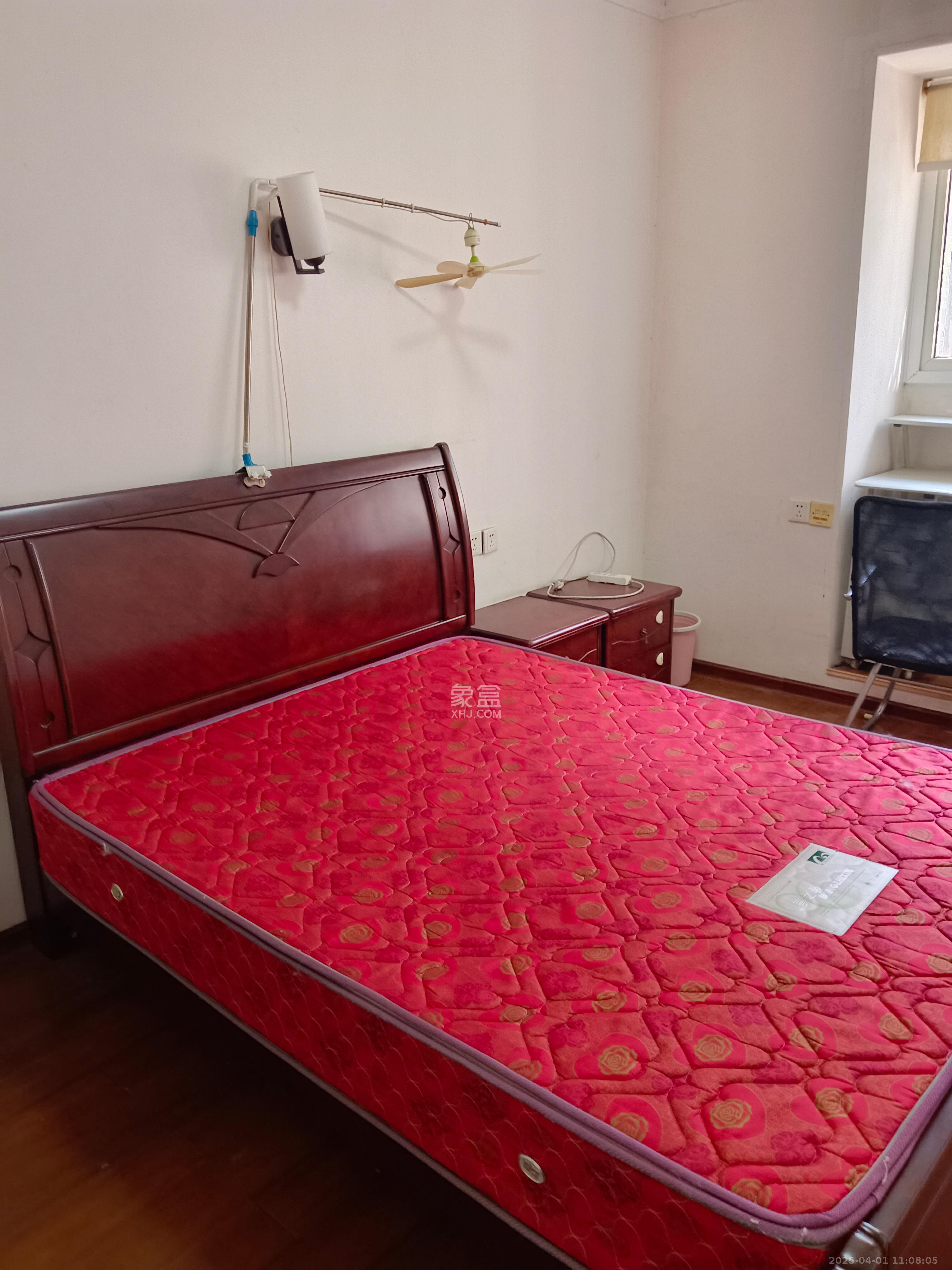 砂子塘长沙电机厂宿舍  2室1厅1卫    1600.0元/月 砂子塘长沙电机厂宿舍  2室1厅1卫    1600.0元/月室内图