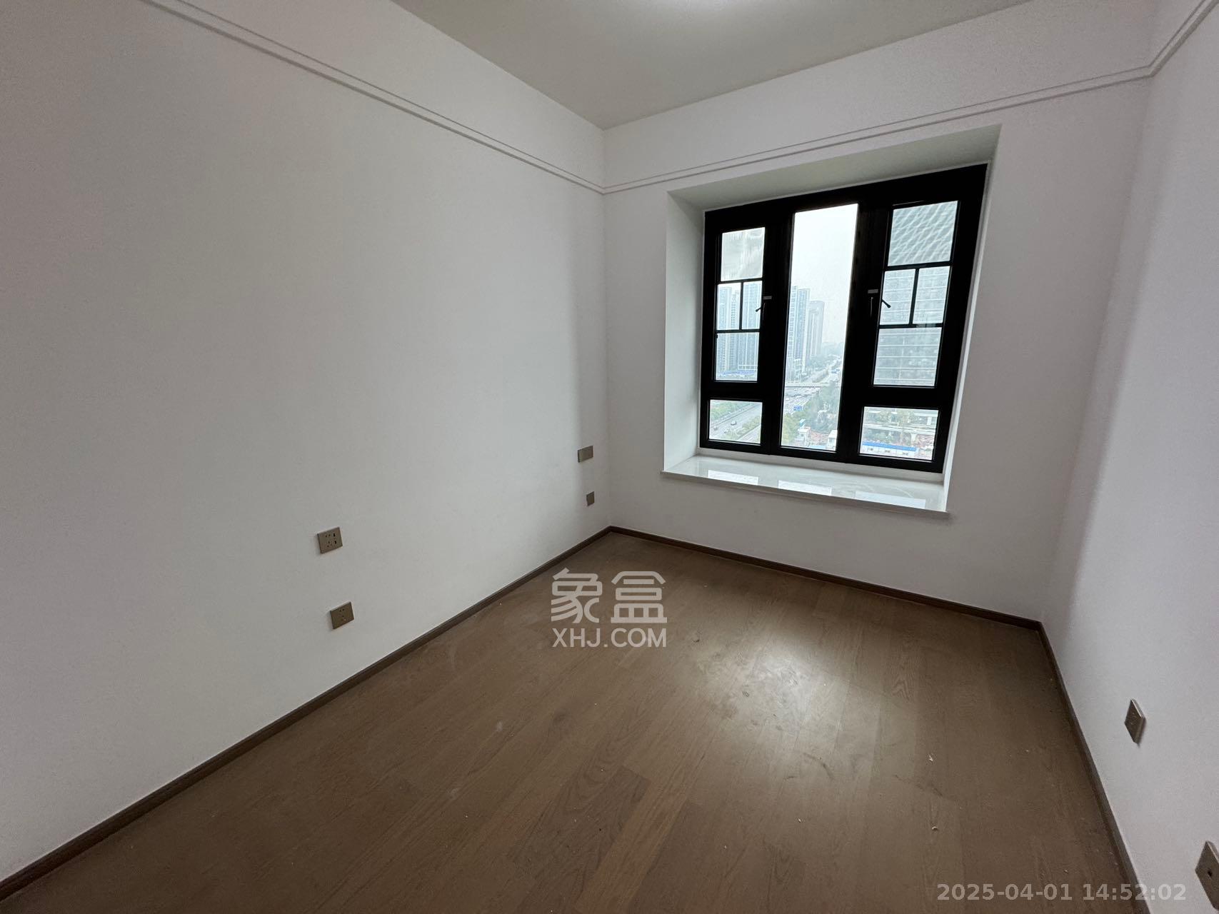 复地滨江金融中心 4室2厅1卫 5500.0元/月 复地滨江金融中心 4室2厅1卫 5500.0元/月室内图