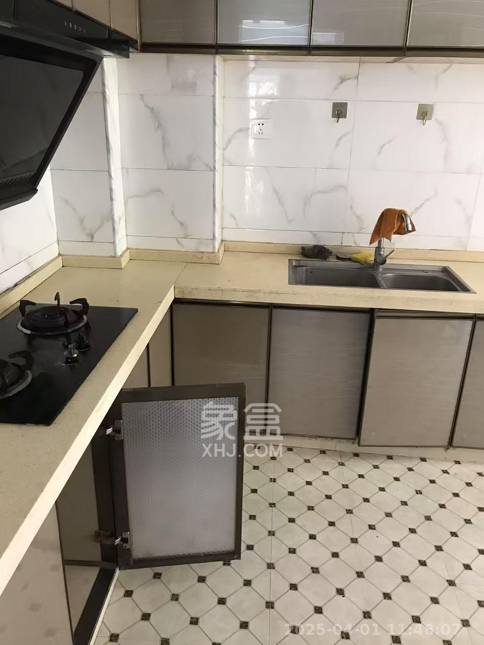 和康园小区 3室2厅1卫 2100.0元/月 和康园小区 3室2厅1卫 2100.0元/月室内图