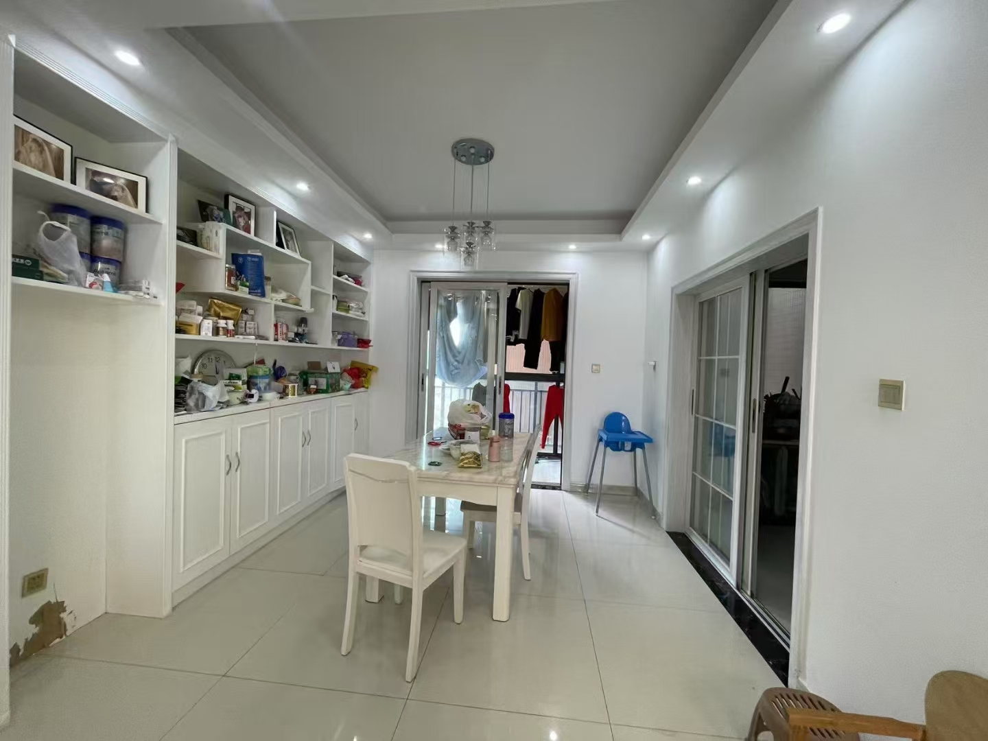 佳宏小区 3室2厅1卫 49.8万 佳宏小区 3室2厅1卫 49.8万客厅