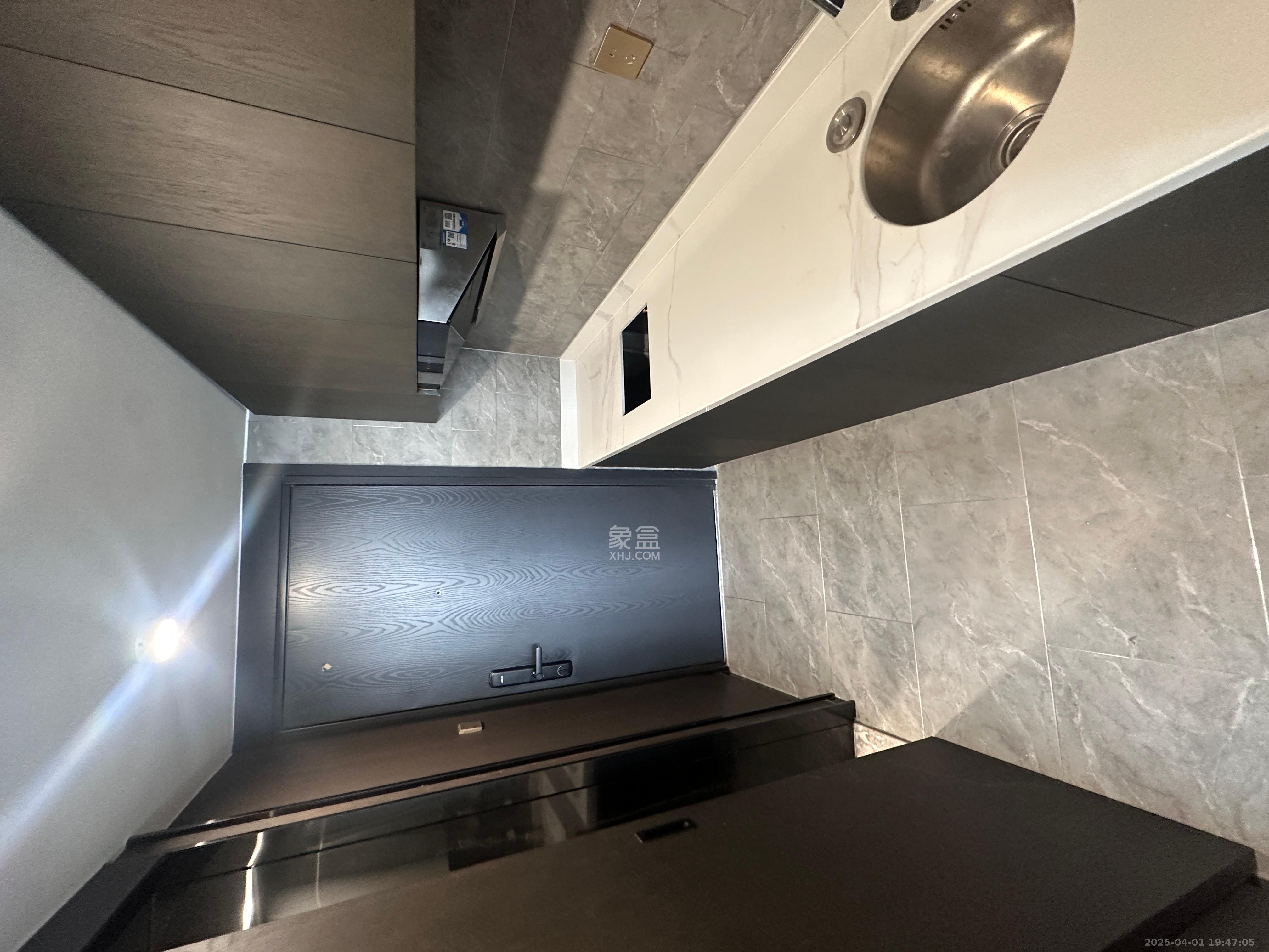 敬天广场 1室1厅1卫 3000.0元/月 敬天广场 1室1厅1卫 3000.0元/月室内图