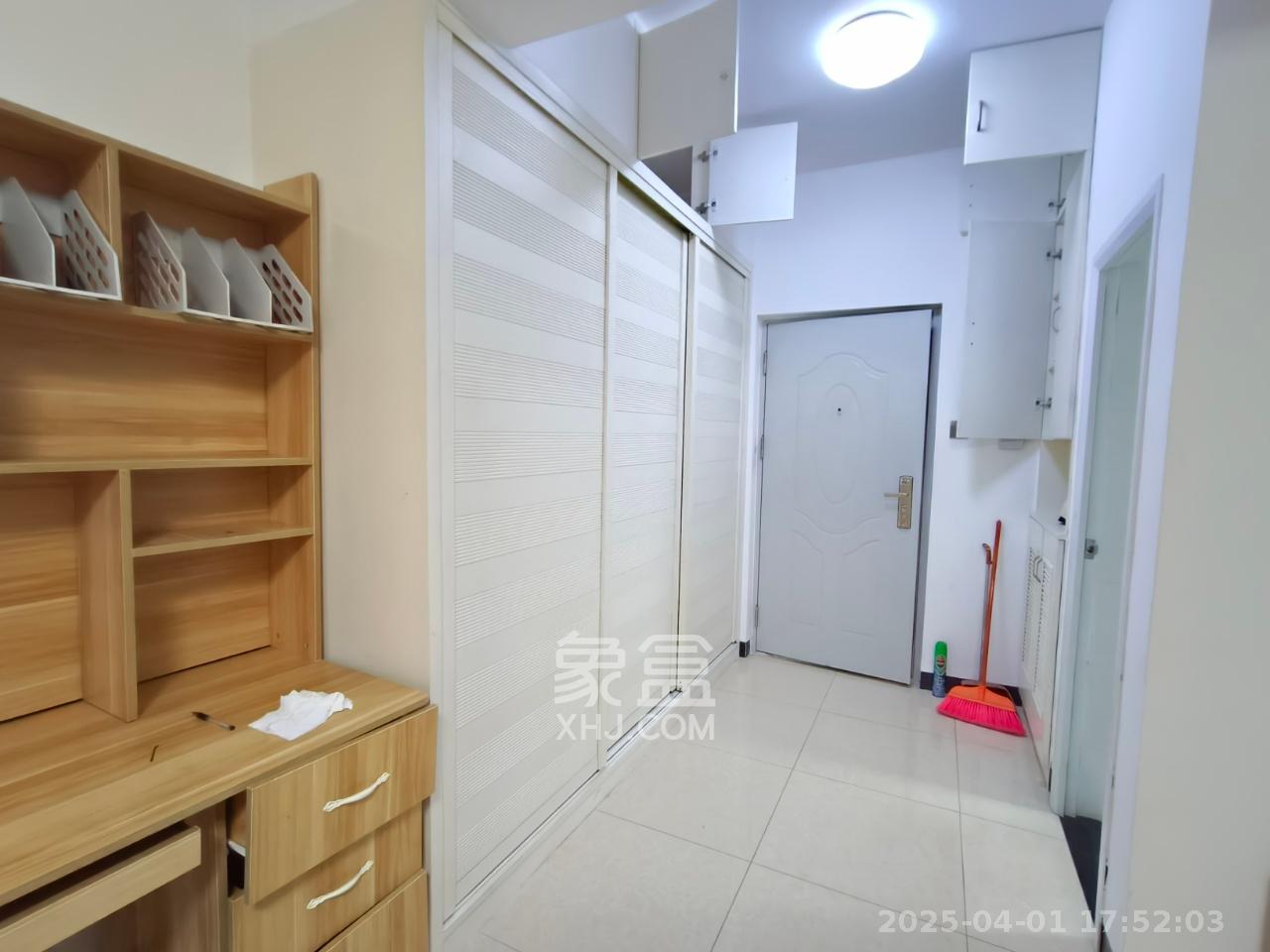 怡海星城  1室1厅1卫   1100.00元/月室内图