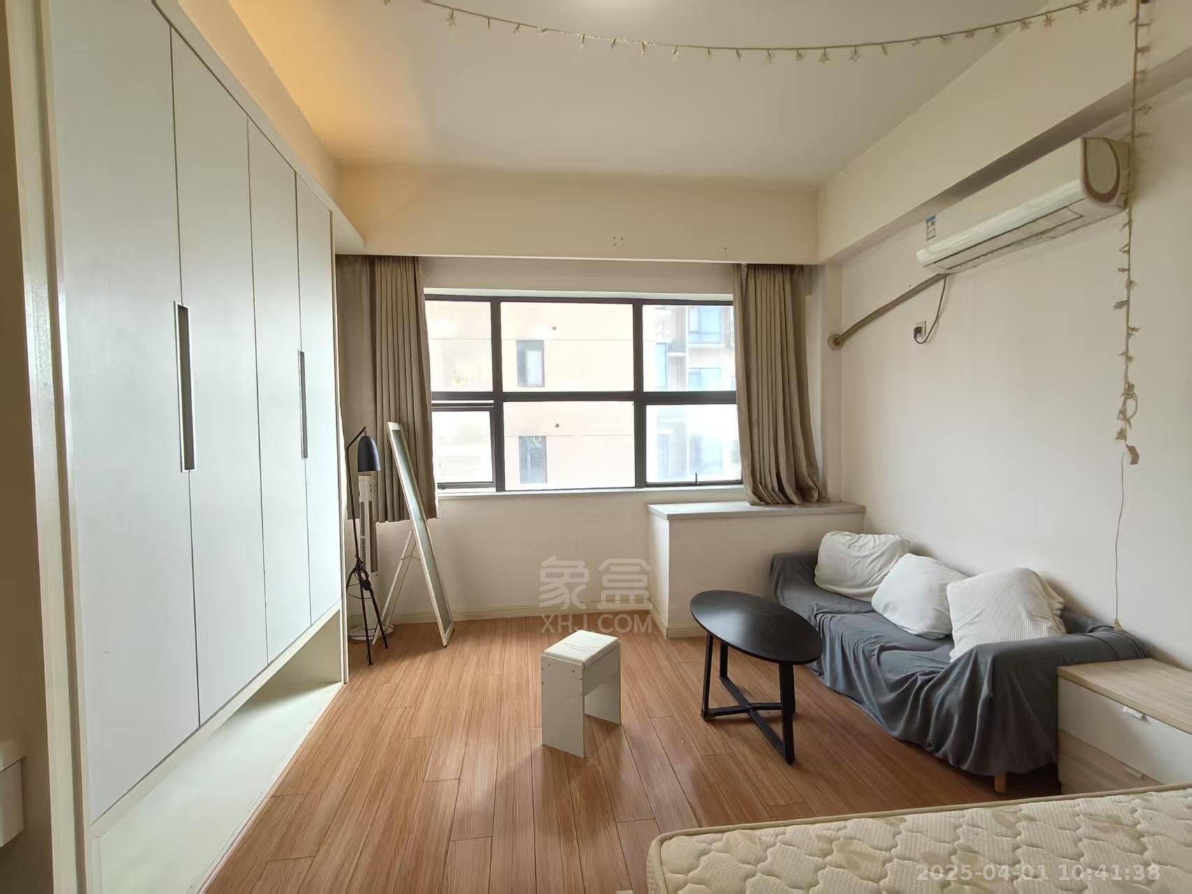 华晨御园 1室0厅1卫 1600.0元/月 华晨御园 1室0厅1卫 1600.0元/月室内图