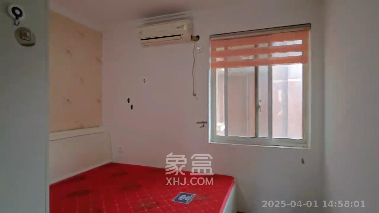 润芳园  3室2厅1卫   2300.00元/月室内图