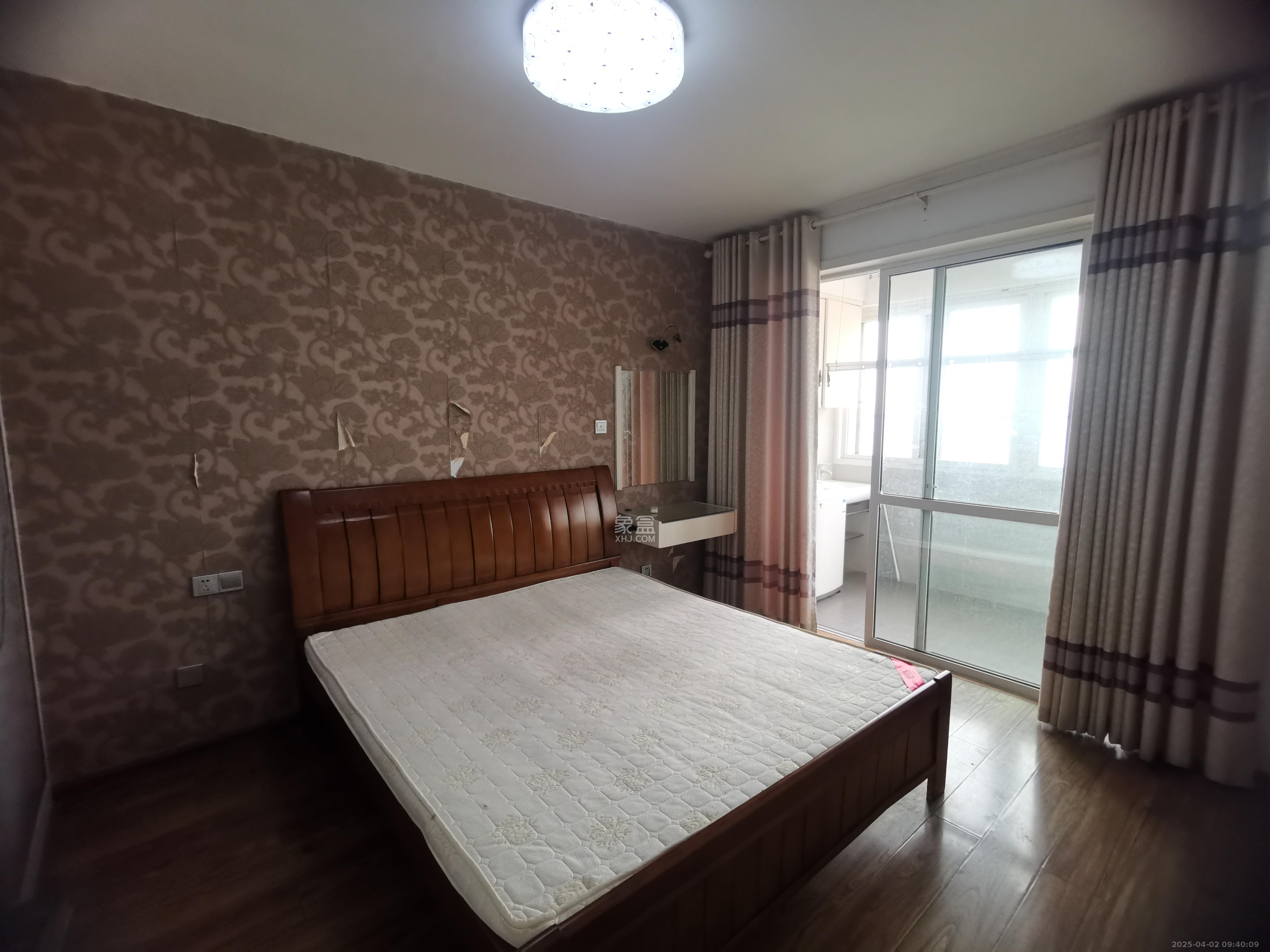 华韵07 2室2厅1卫 1900.0元/月 华韵07 2室2厅1卫 1900.0元/月室内图