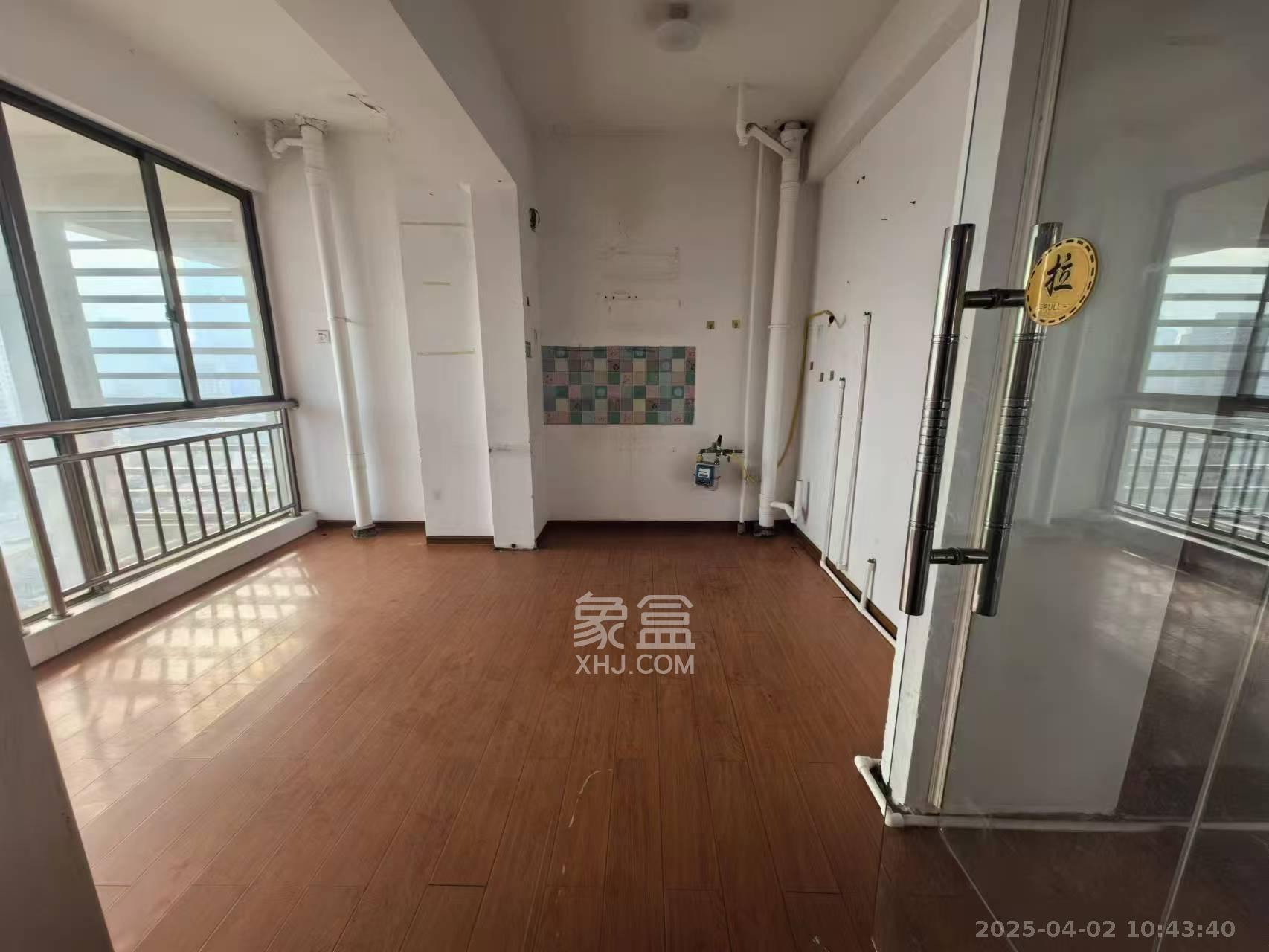 长宝1667 3室2厅2卫 4300.0元/月 长宝1667 3室2厅2卫 4300.0元/月室内图