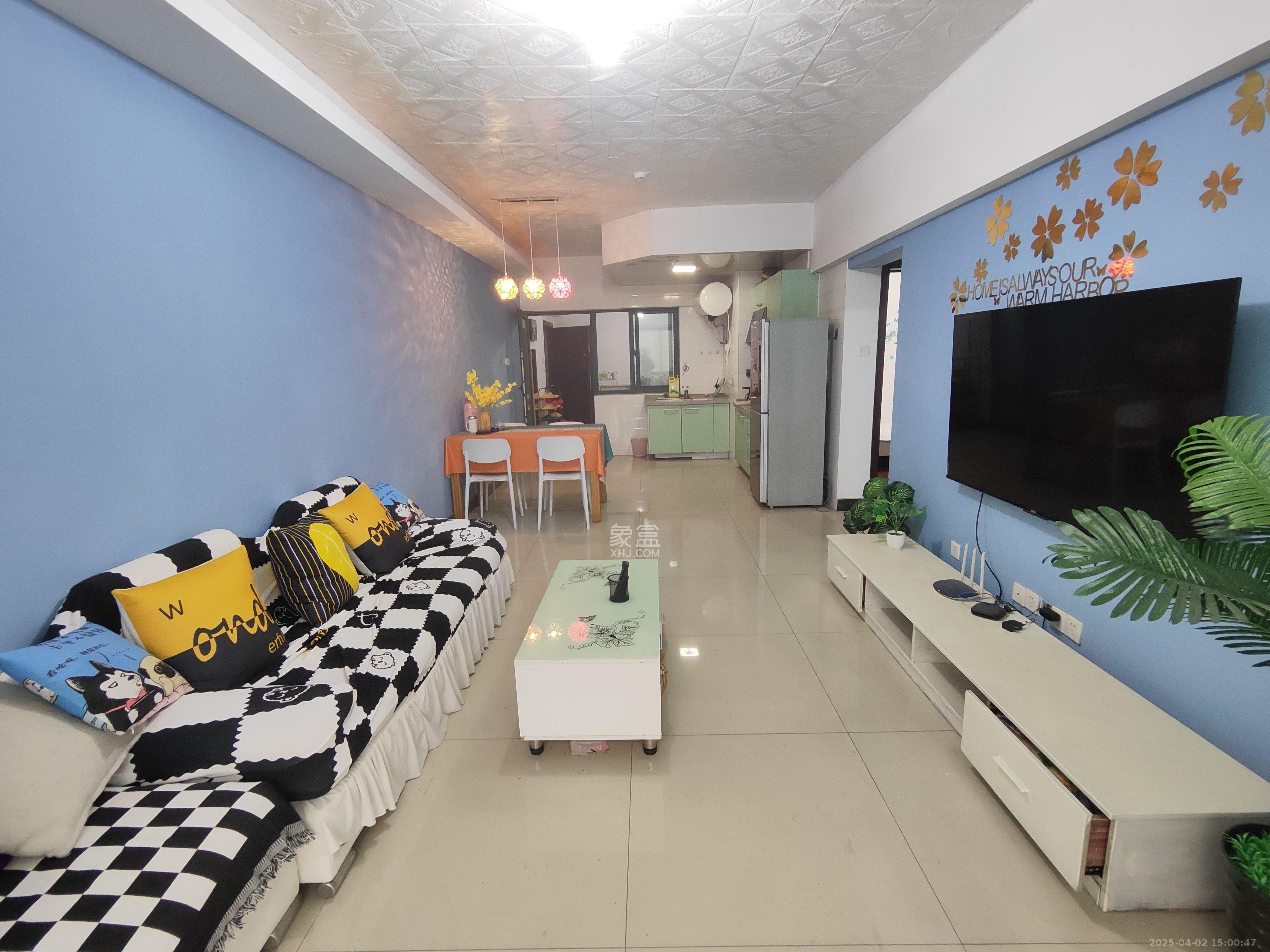 华天LOHO小镇 2室2厅1卫 1400.0元/月 华天LOHO小镇 2室2厅1卫 1400.0元/月室内图