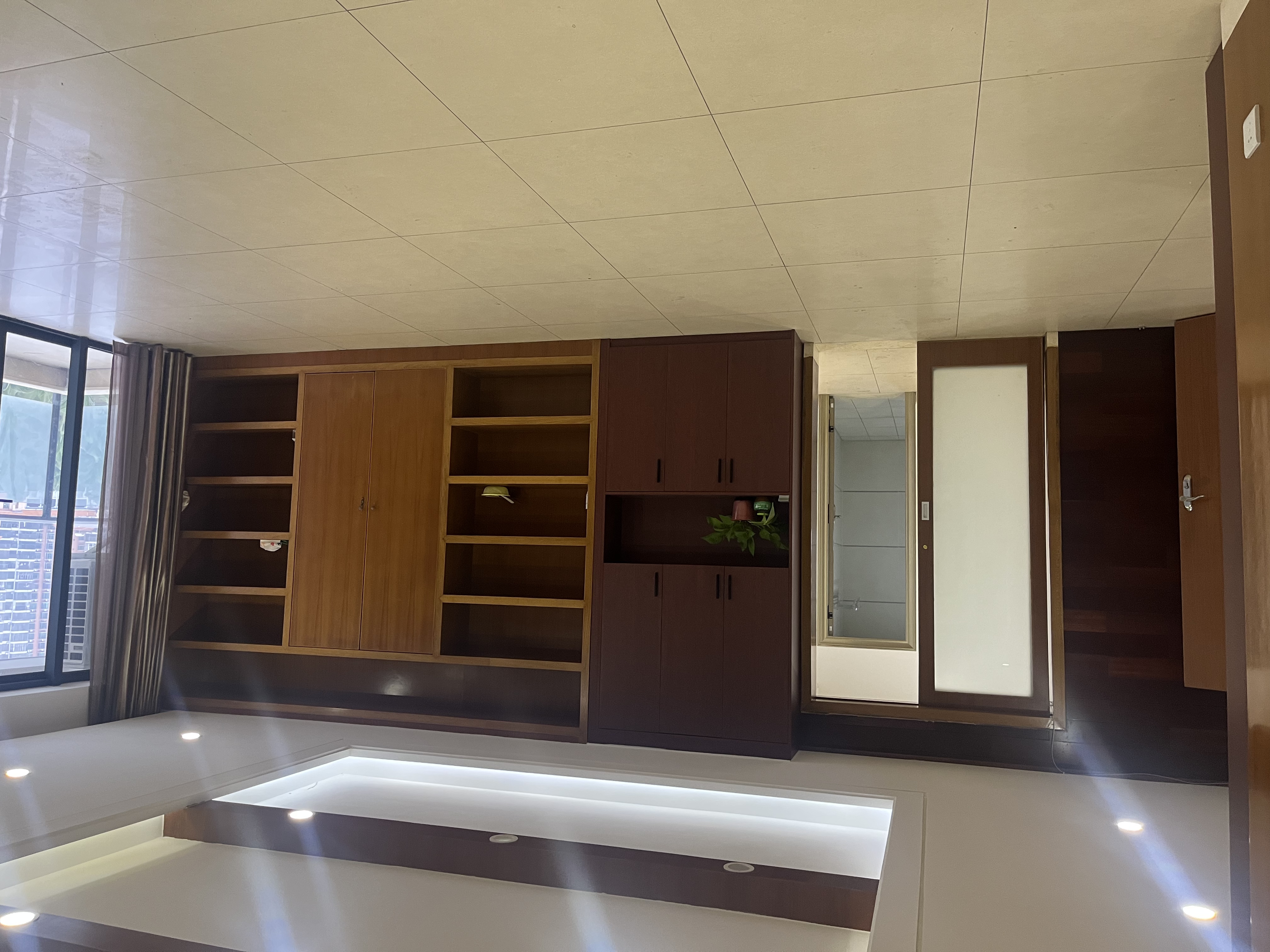 和信广场 2室1厅2卫 5000.0元/月 和信广场 2室1厅2卫 5000.0元/月室内图