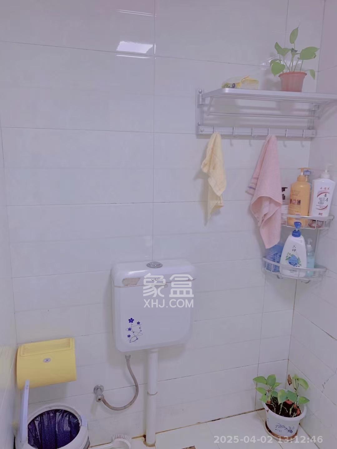 长城华都 3室2厅2卫 2500.0元/月 长城华都 3室2厅2卫 2500.0元/月室内图