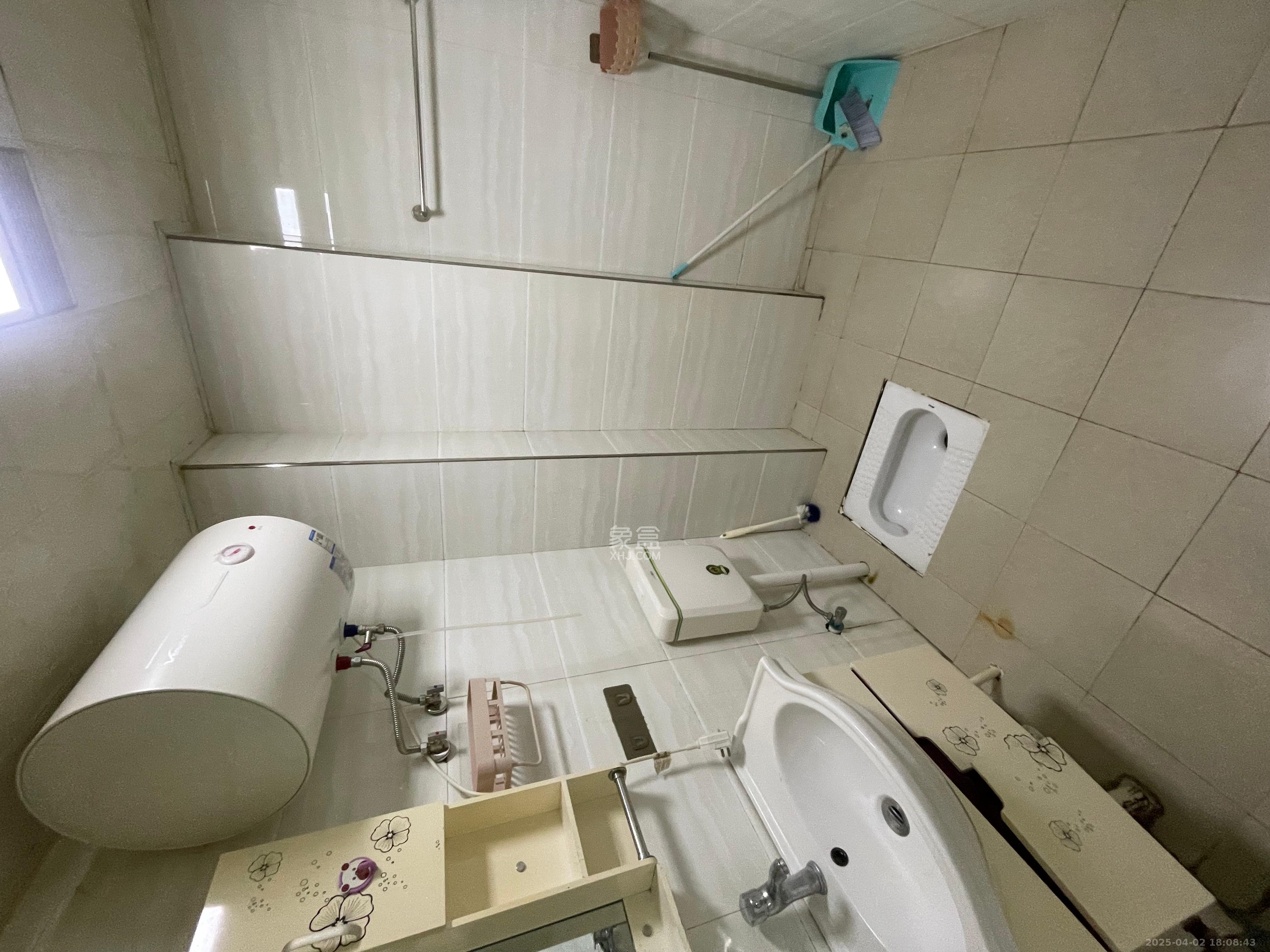 同鑫家园 1室1厅1卫 1500.0元/月 同鑫家园 1室1厅1卫 1500.0元/月室内图